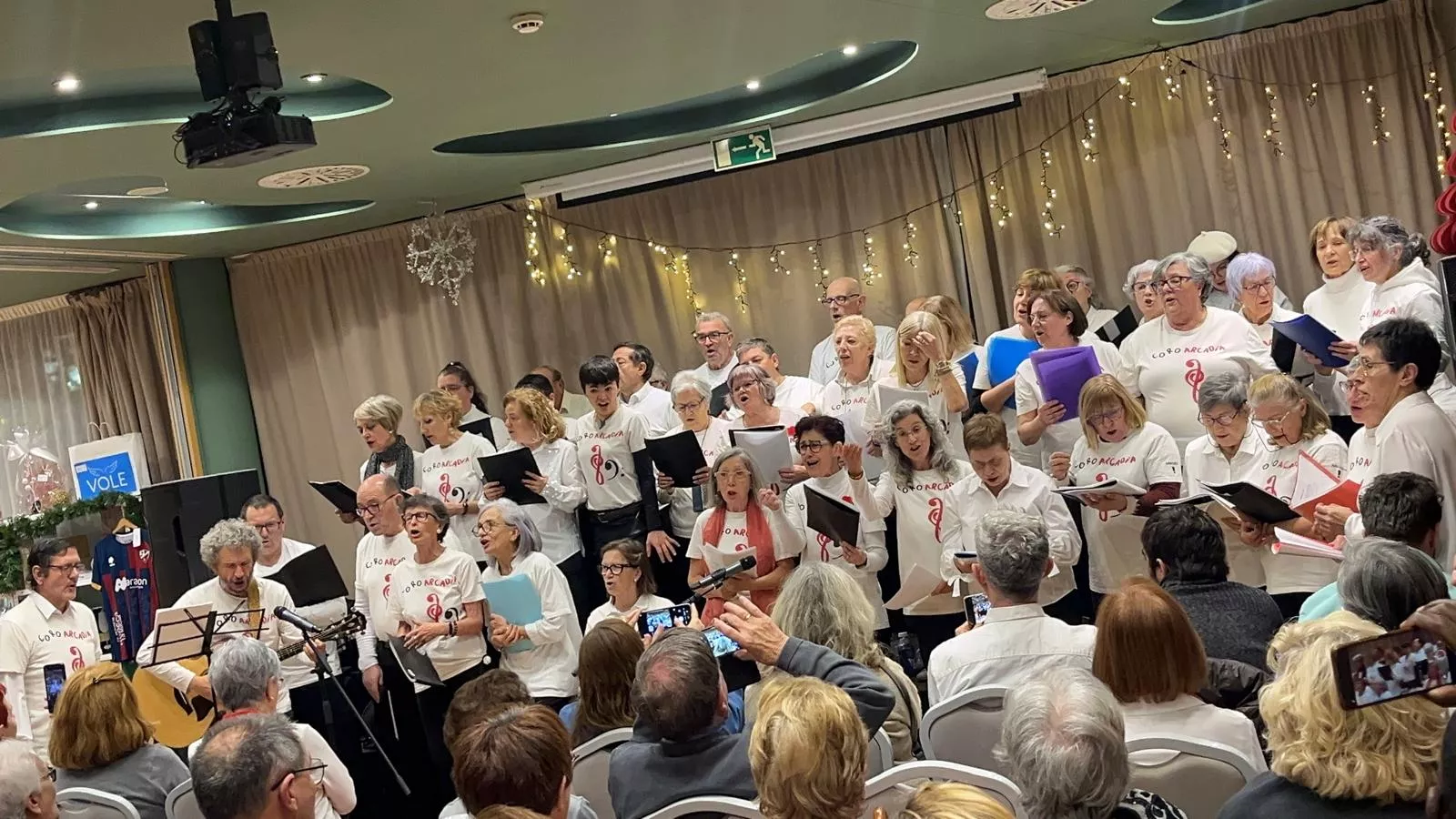 Fiesta de Navidad Solidaria de Cáritas Diocesana de Huesca. Foto Mercedes Manterola