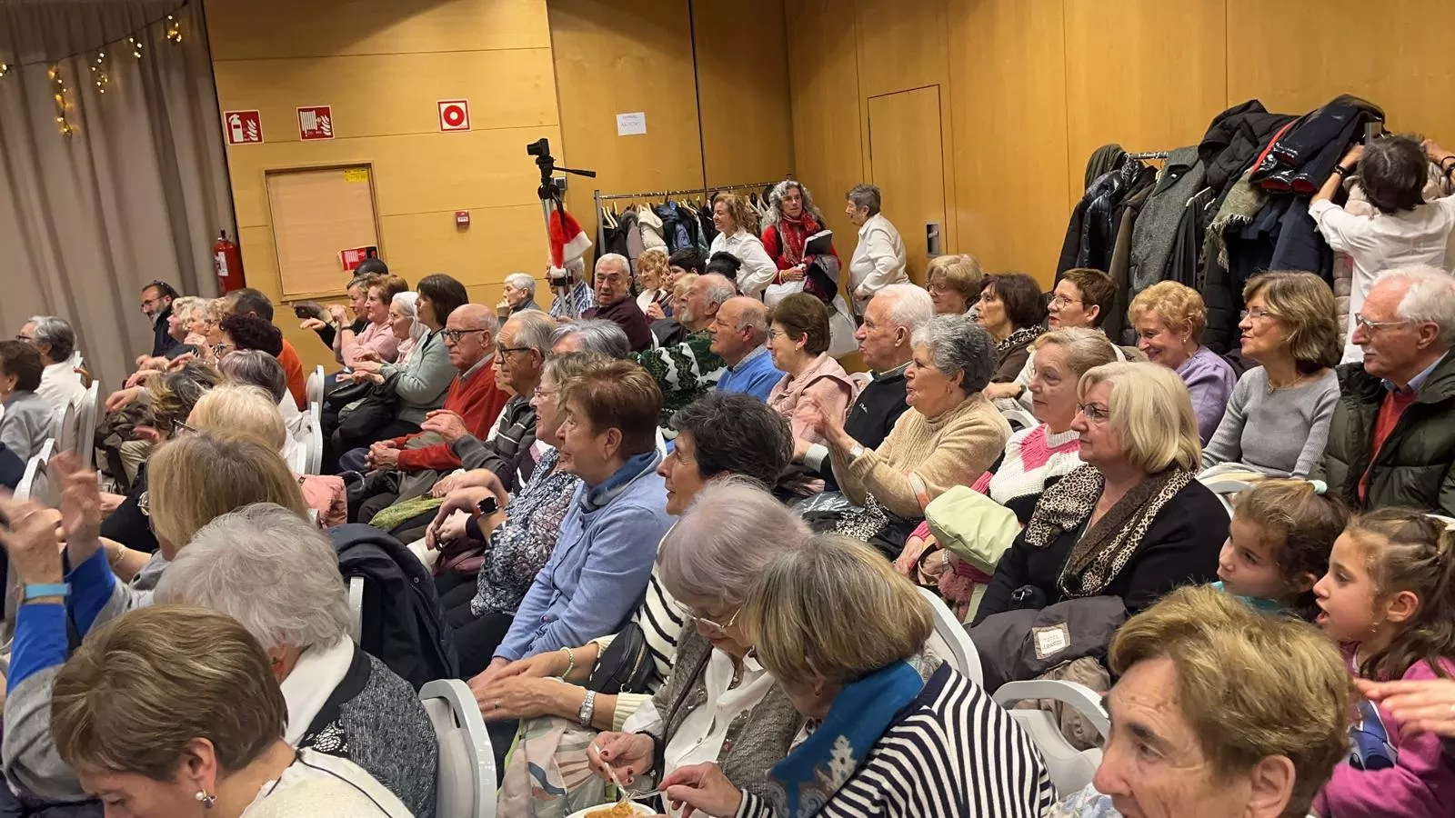 Fiesta de Navidad Solidaria de Cáritas Diocesana de Huesca. Foto Mercedes Manterola