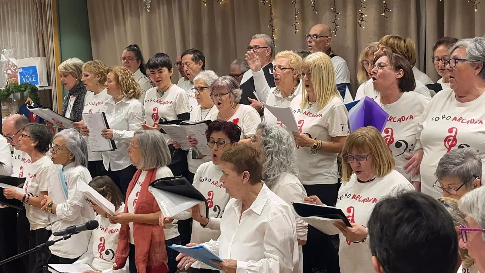 Fiesta de Navidad Solidaria de Cáritas Diocesana de Huesca. Foto Mercedes Manterola