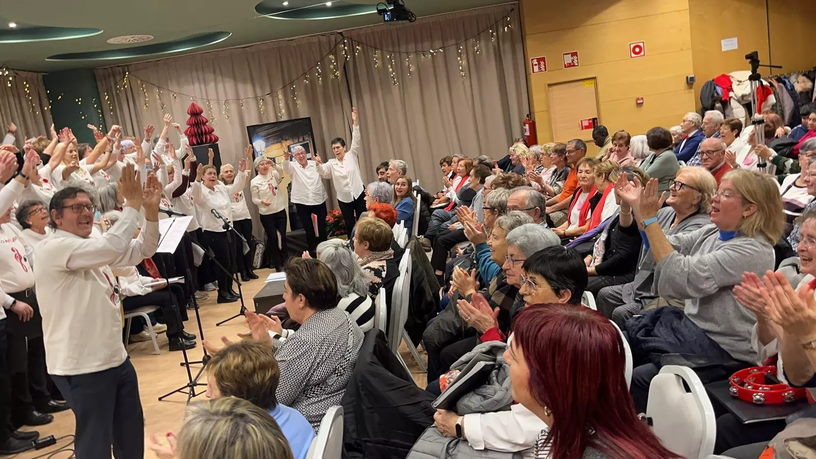 Fiesta de Navidad Solidaria de Cáritas Diocesana de Huesca. Foto Mercedes Manterola