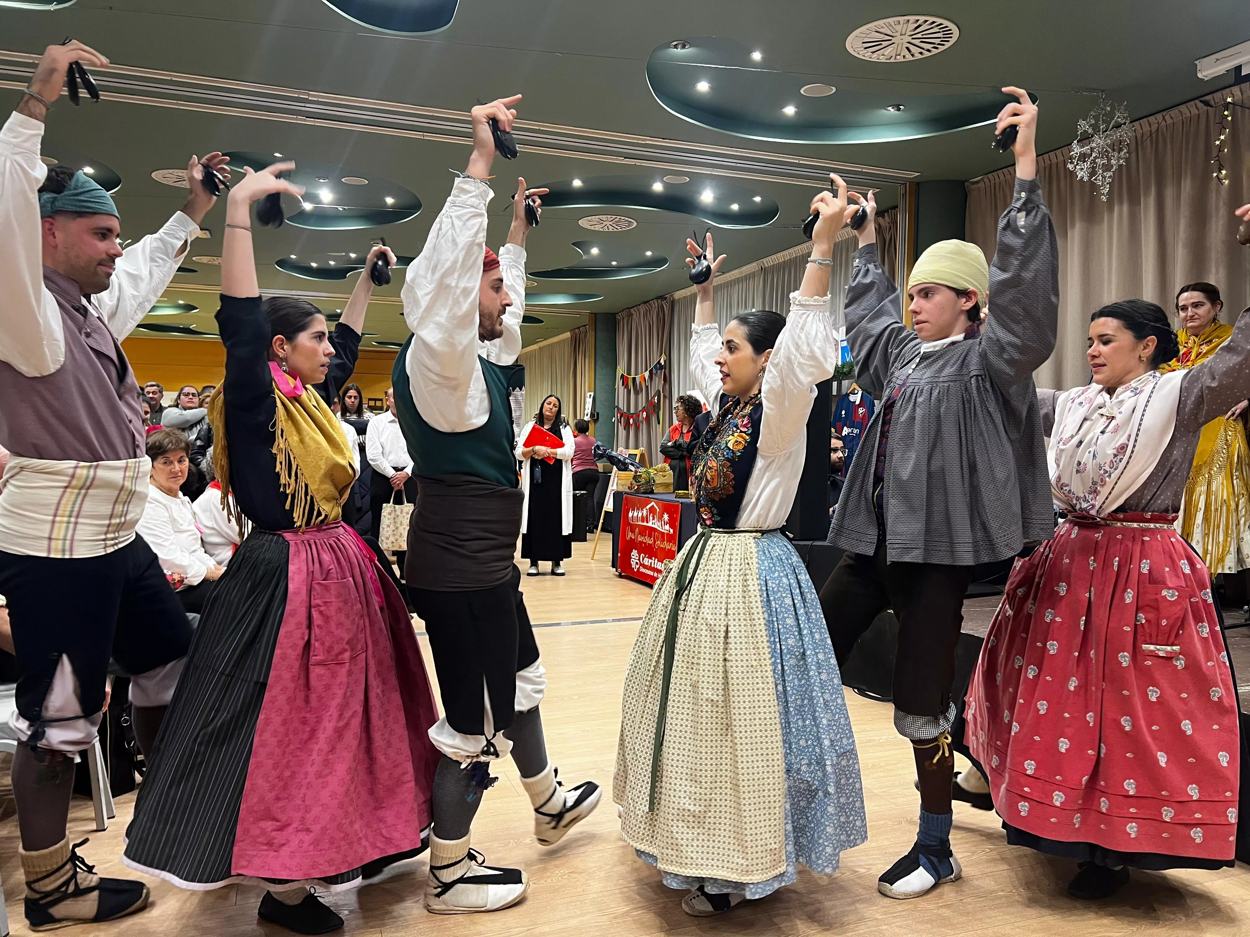 Fiesta de Navidad Solidaria de Cáritas Diocesana de Huesca.