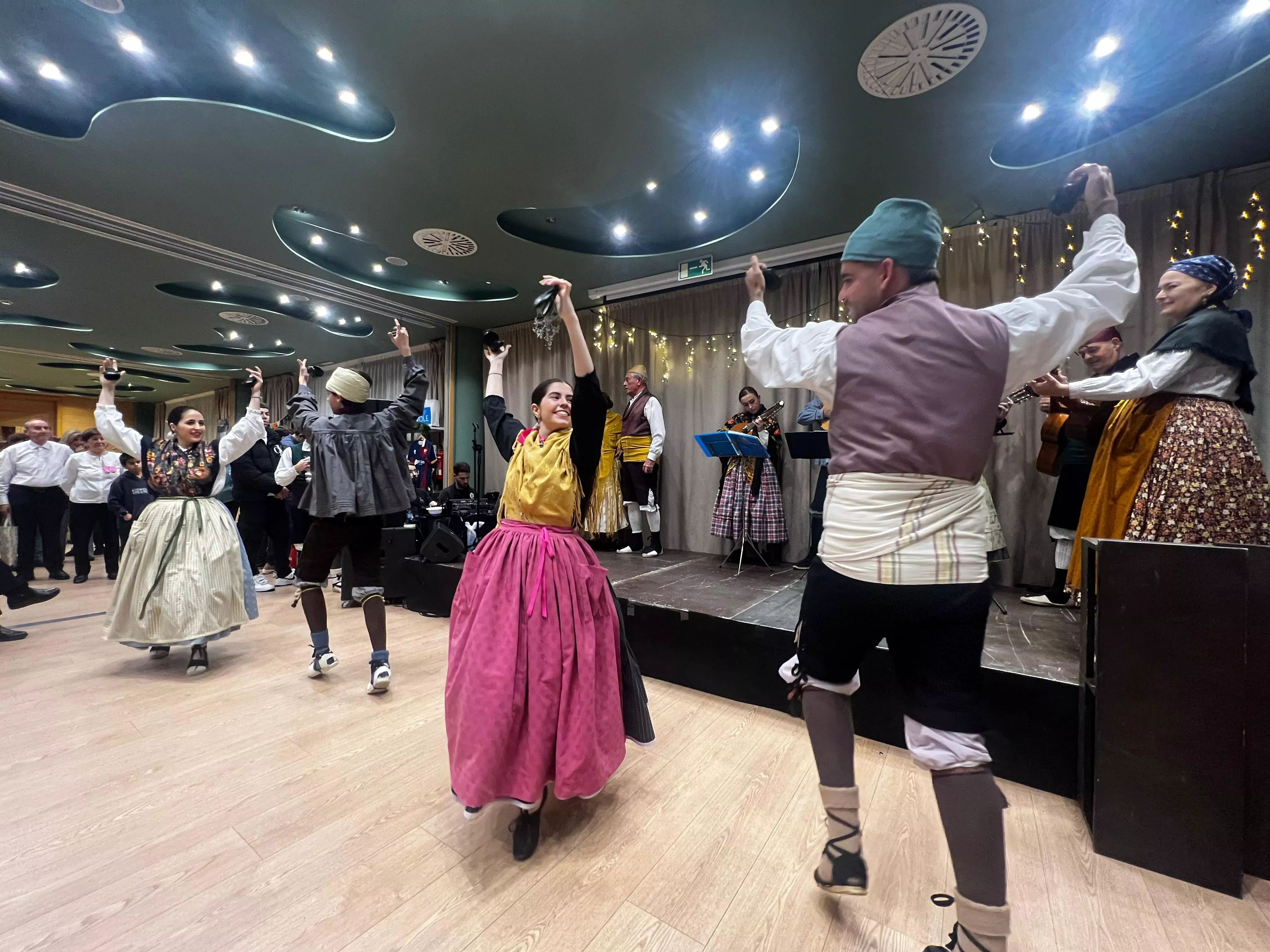 Fiesta de Navidad Solidaria de Cáritas Diocesana de Huesca.