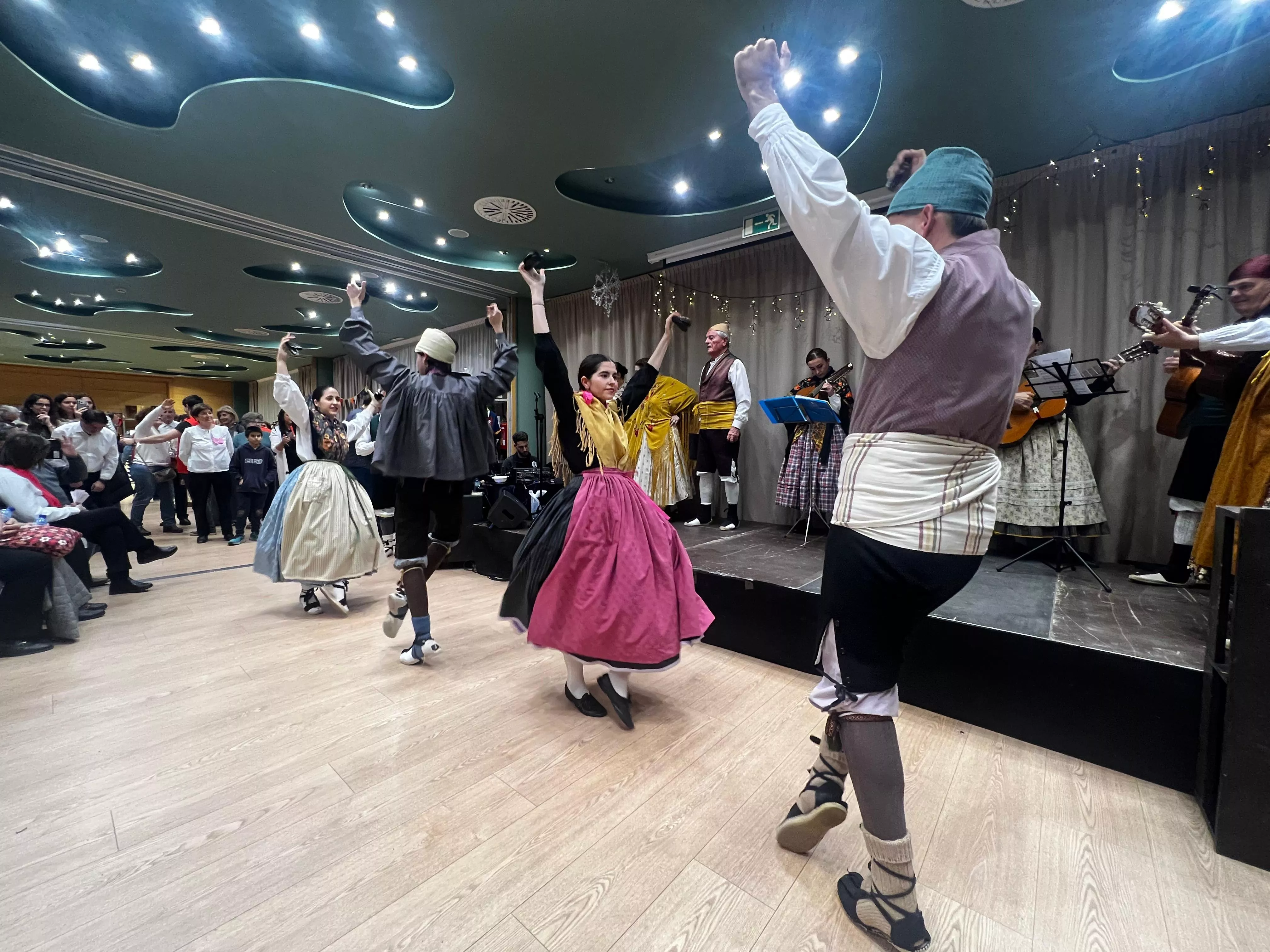 Fiesta de Navidad Solidaria de Cáritas Diocesana de Huesca.