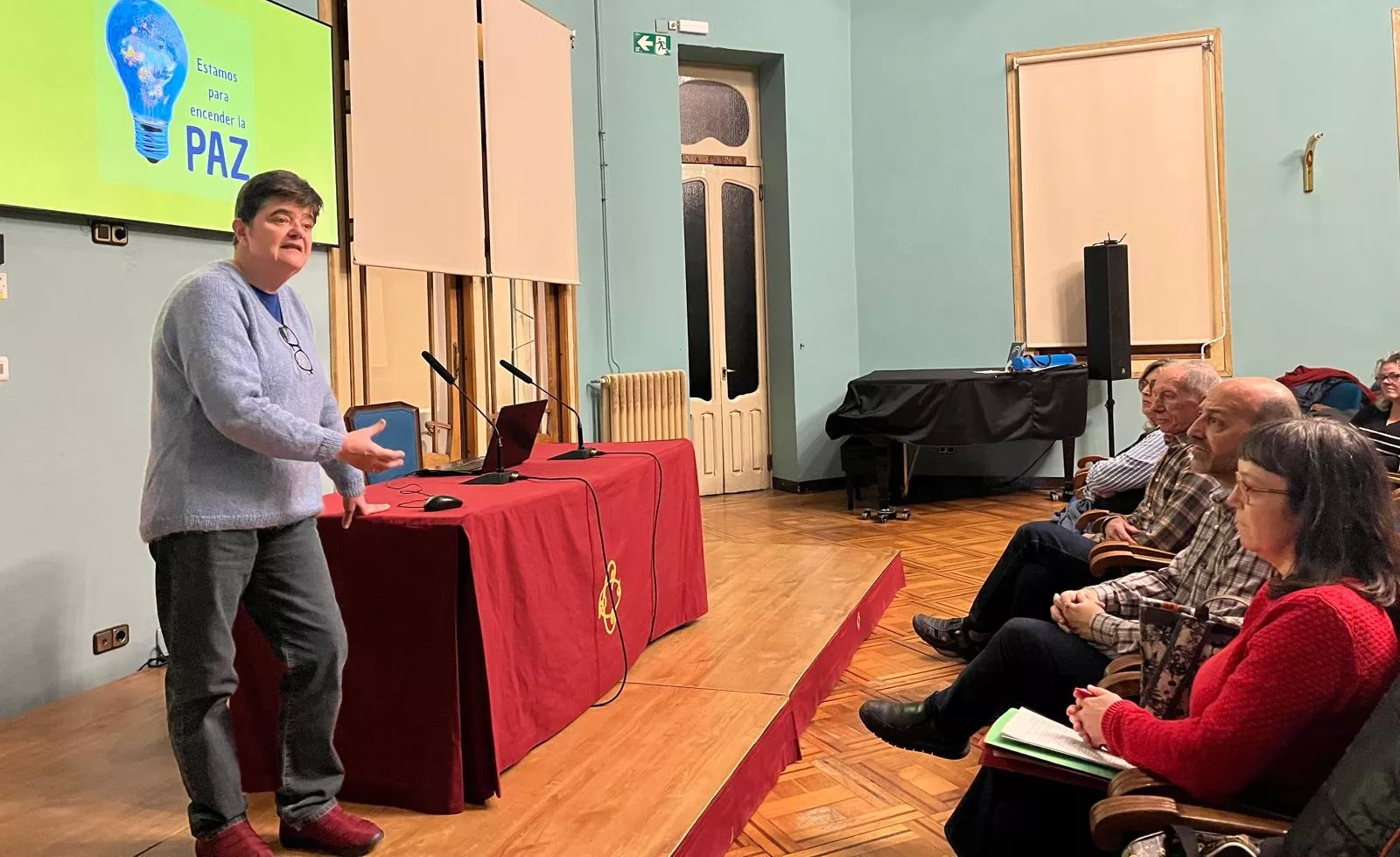 La cooperación oscense presenta el proyecto Haztecoop y alerta del retroceso de la ayuda al desarrollo. Foto Mercedes Manterola