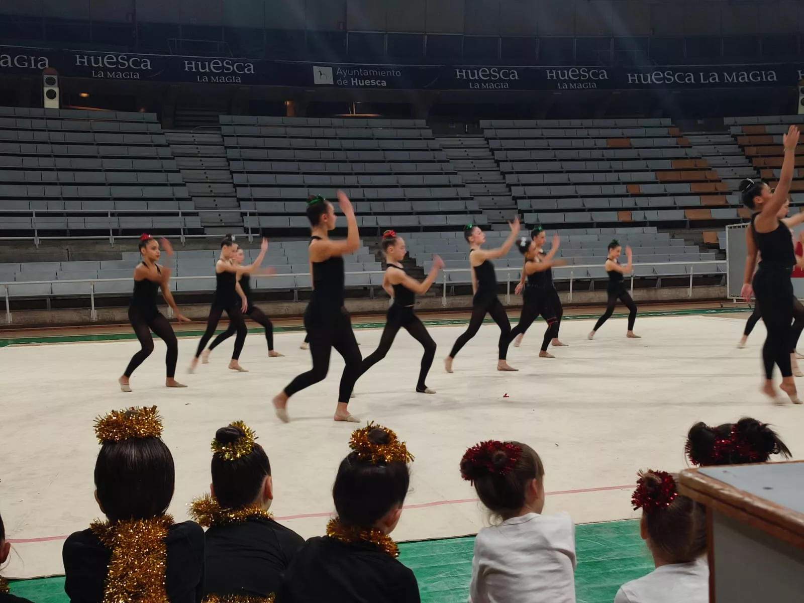 Exhibición de Navidad del Club 90.