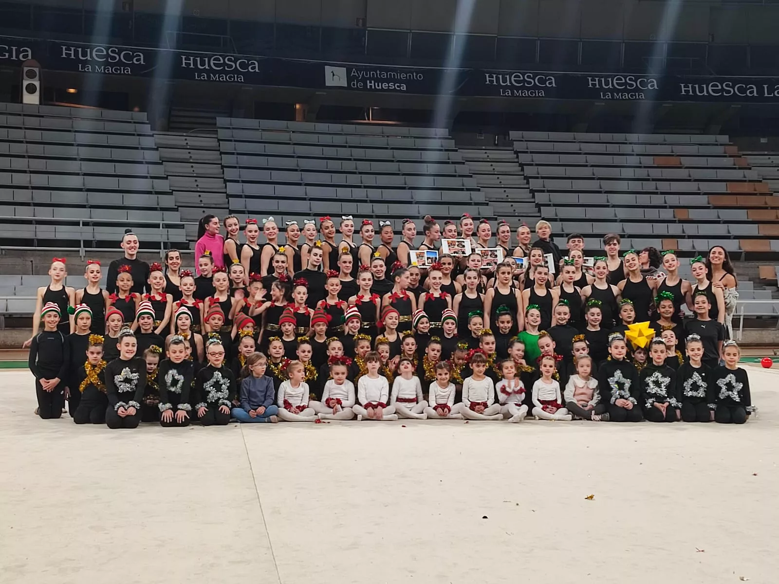 Exhibición de Navidad del Club 90.