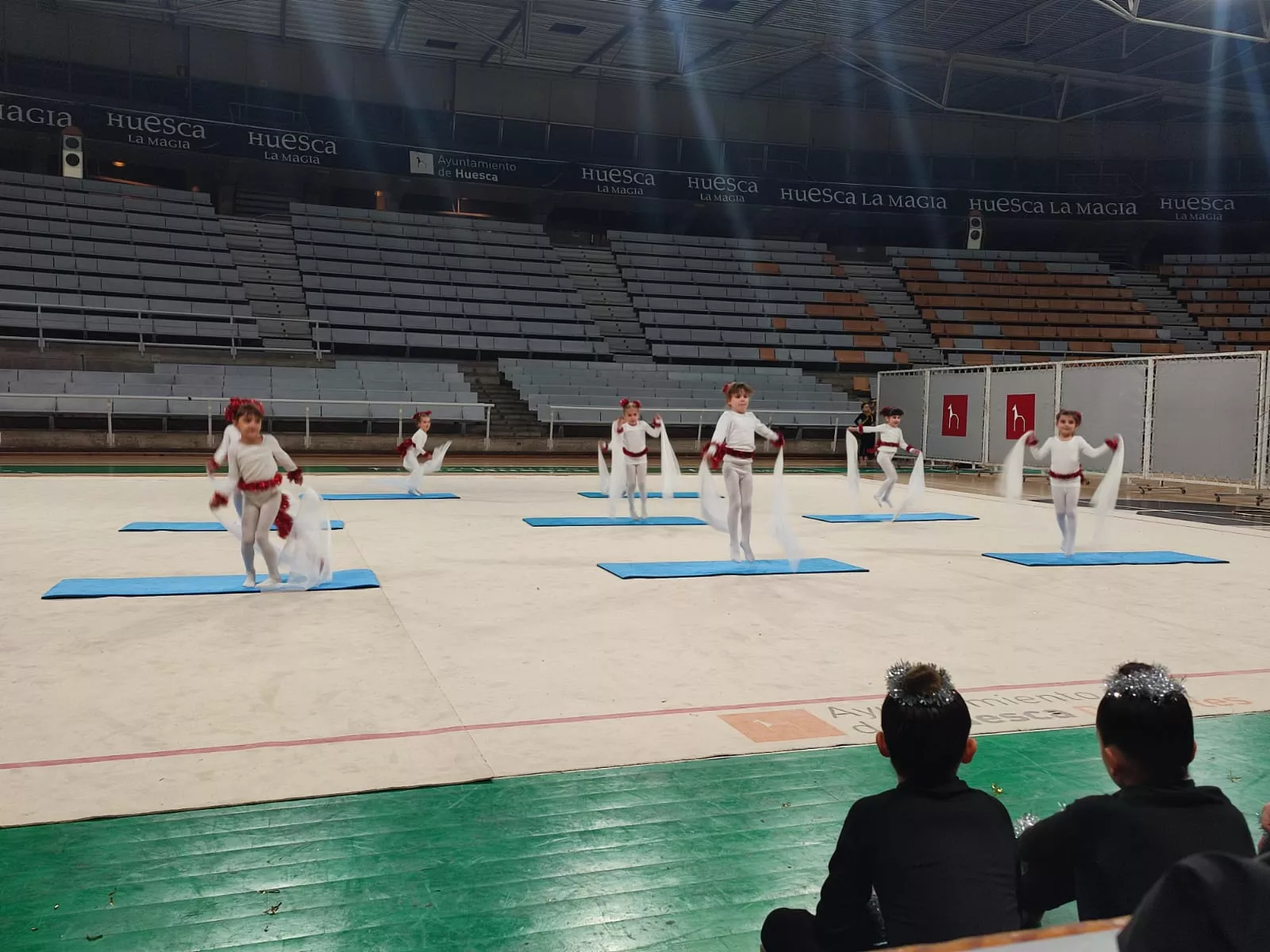 Exhibición de Navidad del Club 90.