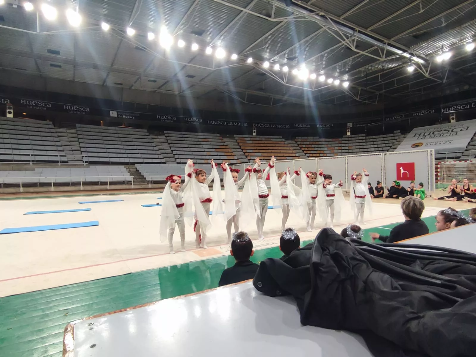 Exhibición de Navidad del Club 90.