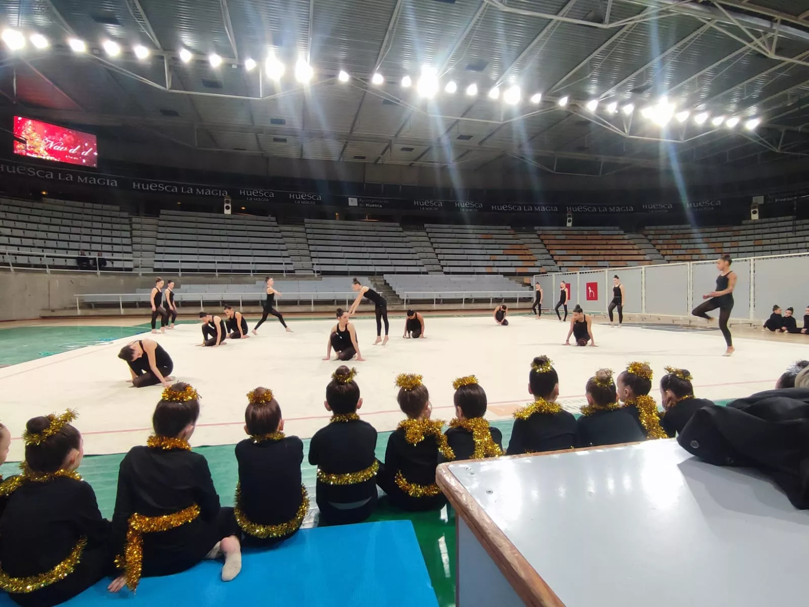 Exhibición de Navidad del Club 90.