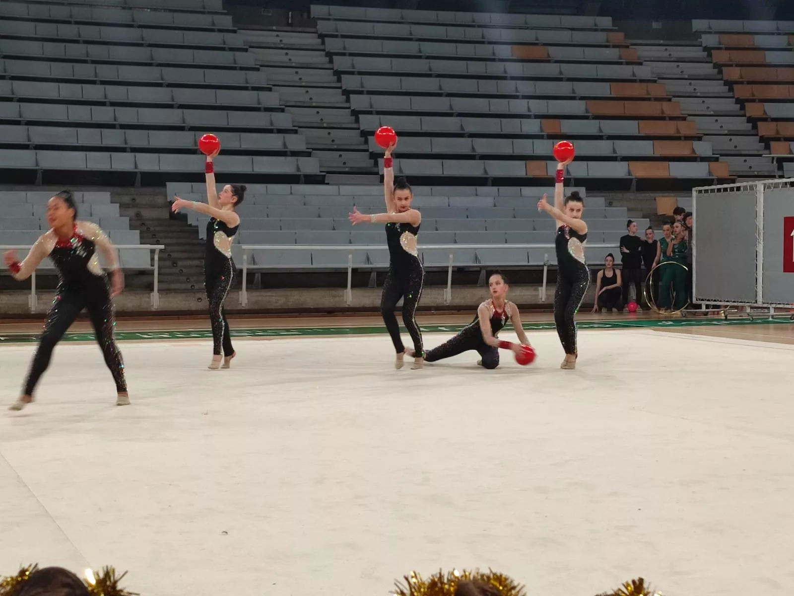 Exhibición de Navidad del Club 90.