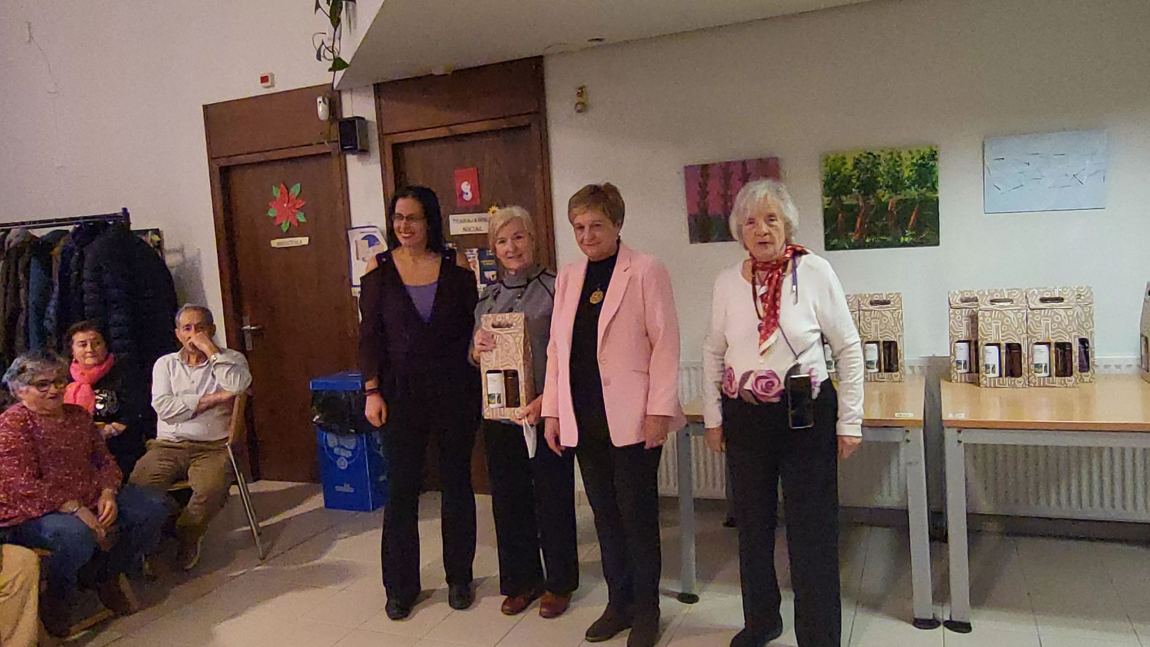 Celebración de Navidad en el Hogar de Personas Mayores de Huesca. Foto Mercedes Manterola