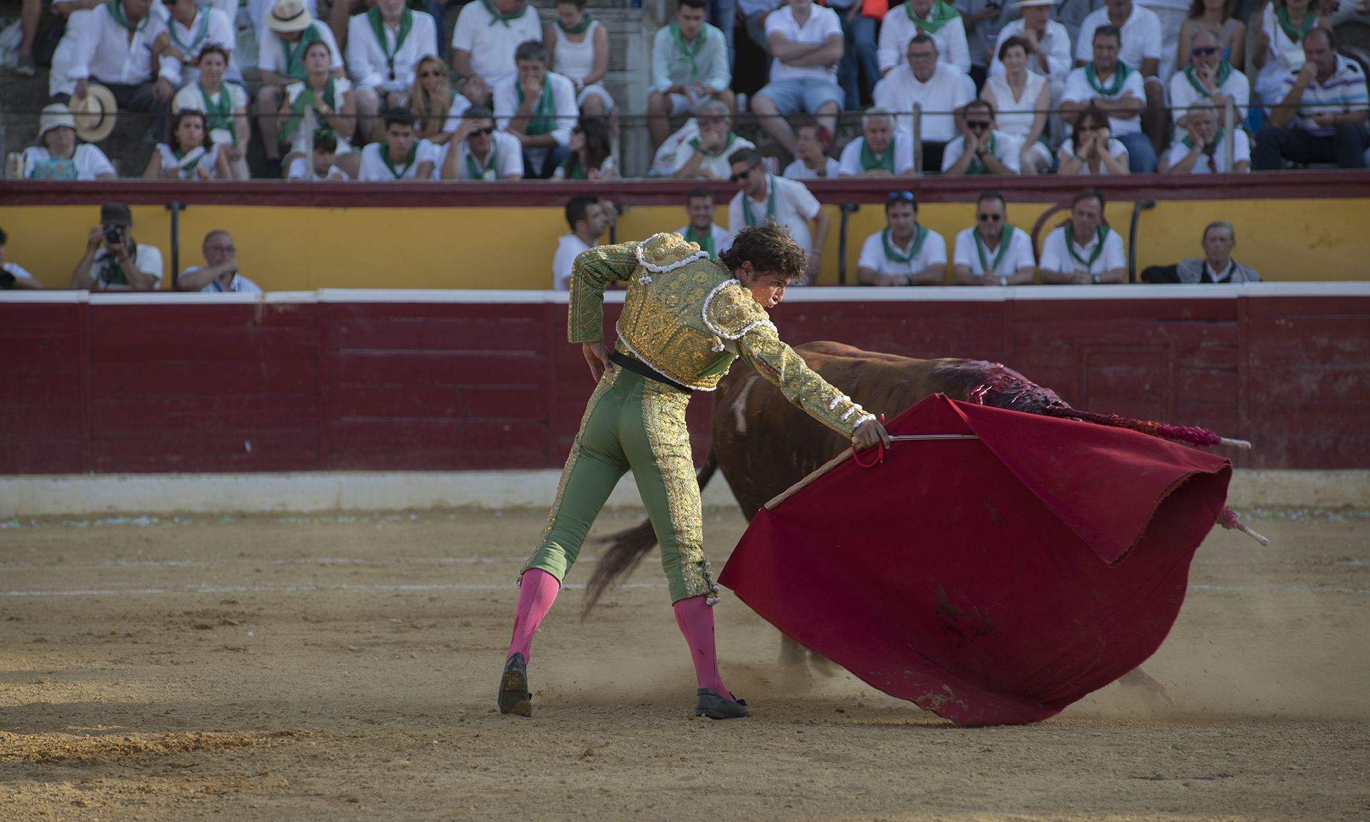 Isiegas, en la primera corrida de la feria. Foto Jacques Valat