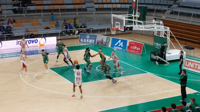 Carlos Lanau, durante el juego Carlos Lanau, durante el juego