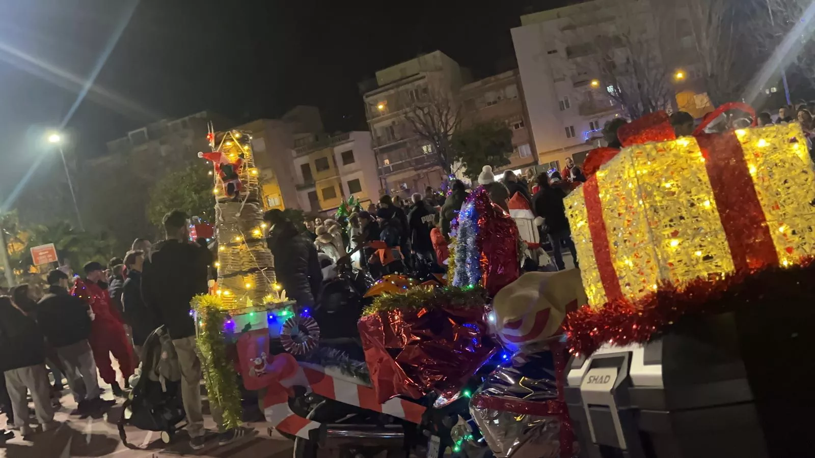 Celebración de la la VIII Papanoelada Motera de Monzón. Foto Mercedes Manterola