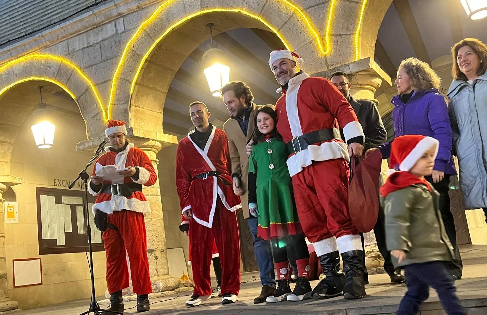 Celebración de la la VIII Papanoelada Motera de Monzón. Foto Mercedes Manterola