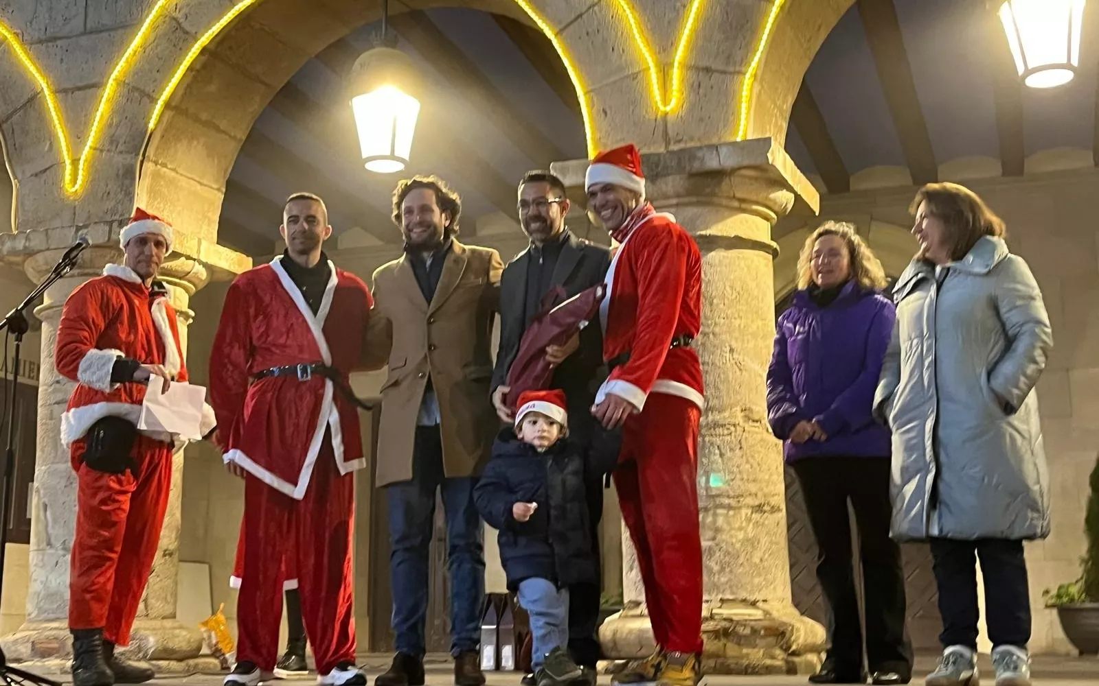 Celebración de la la VIII Papanoelada Motera de Monzón. Foto Mercedes Manterola