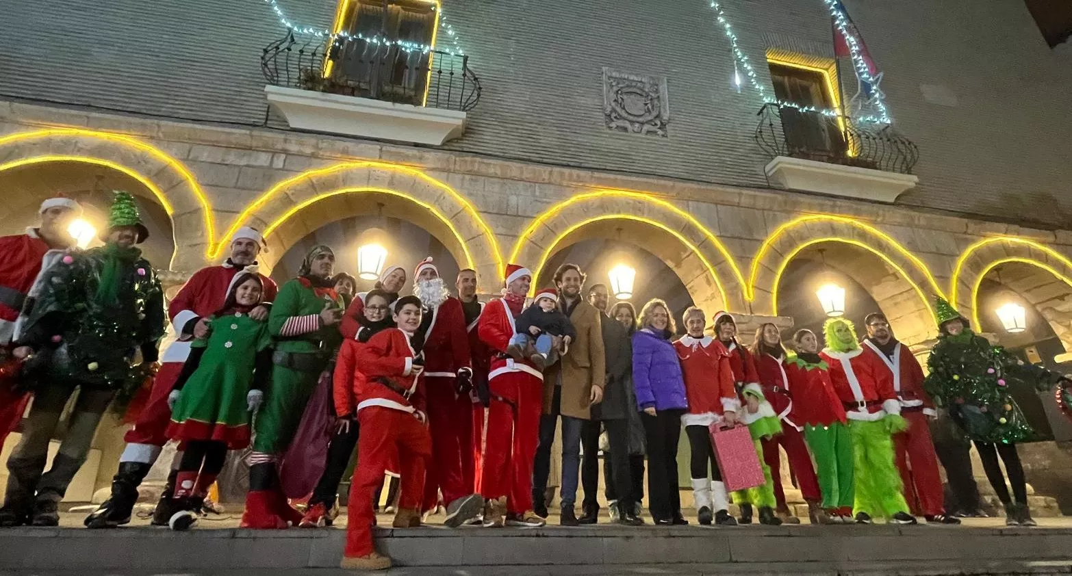 Celebración de la la VIII Papanoelada Motera de Monzón. Foto Mercedes Manterola