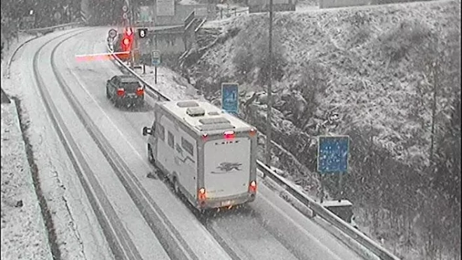 Acceso al túnel de Bielsa.