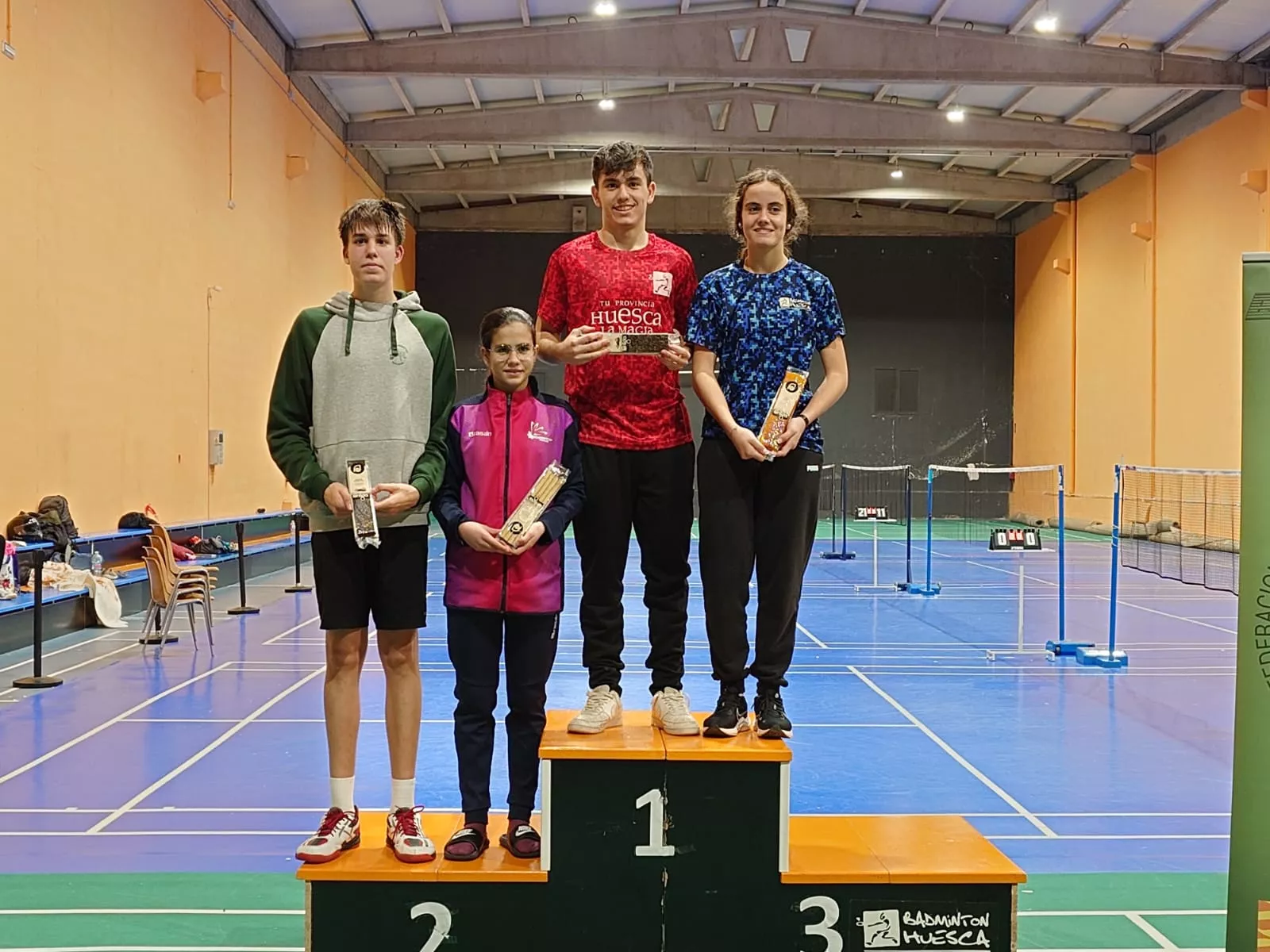 Torneo Badminton de Huesca.