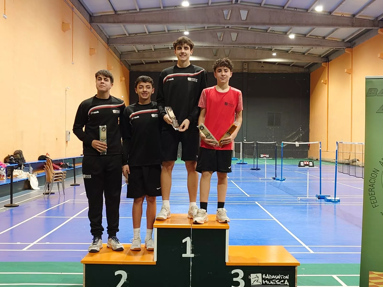 Torneo Badminton de Huesca.