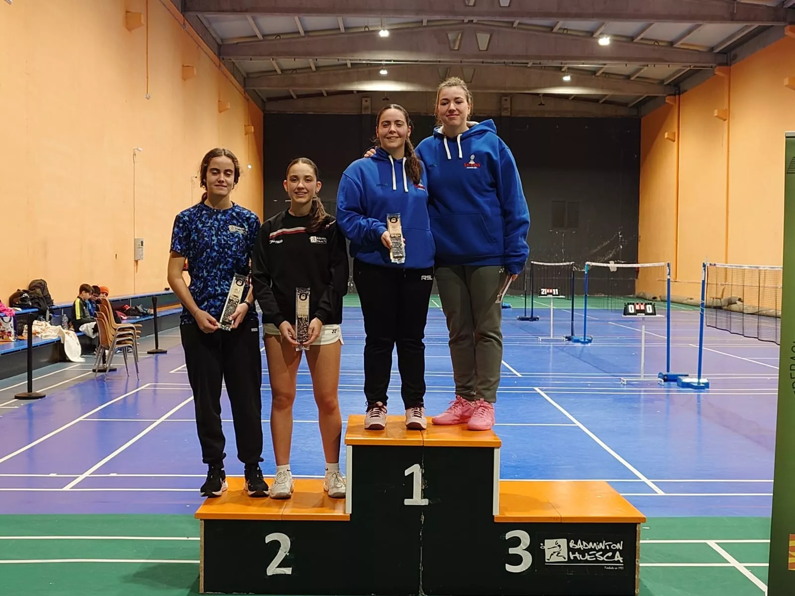 Torneo Badminton de Huesca.