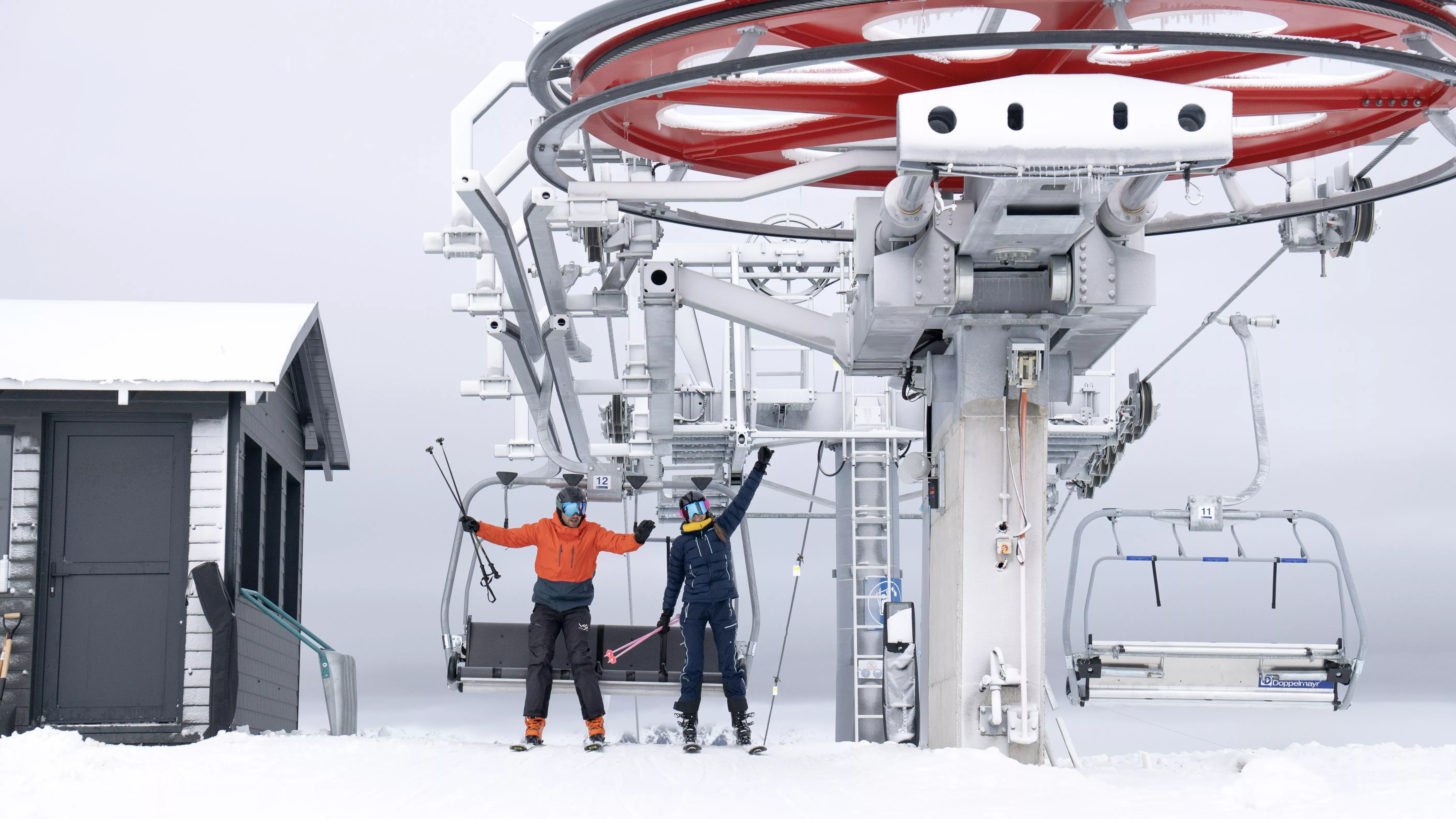 Cerler inaugura la renovación del telesilla Sarrau.