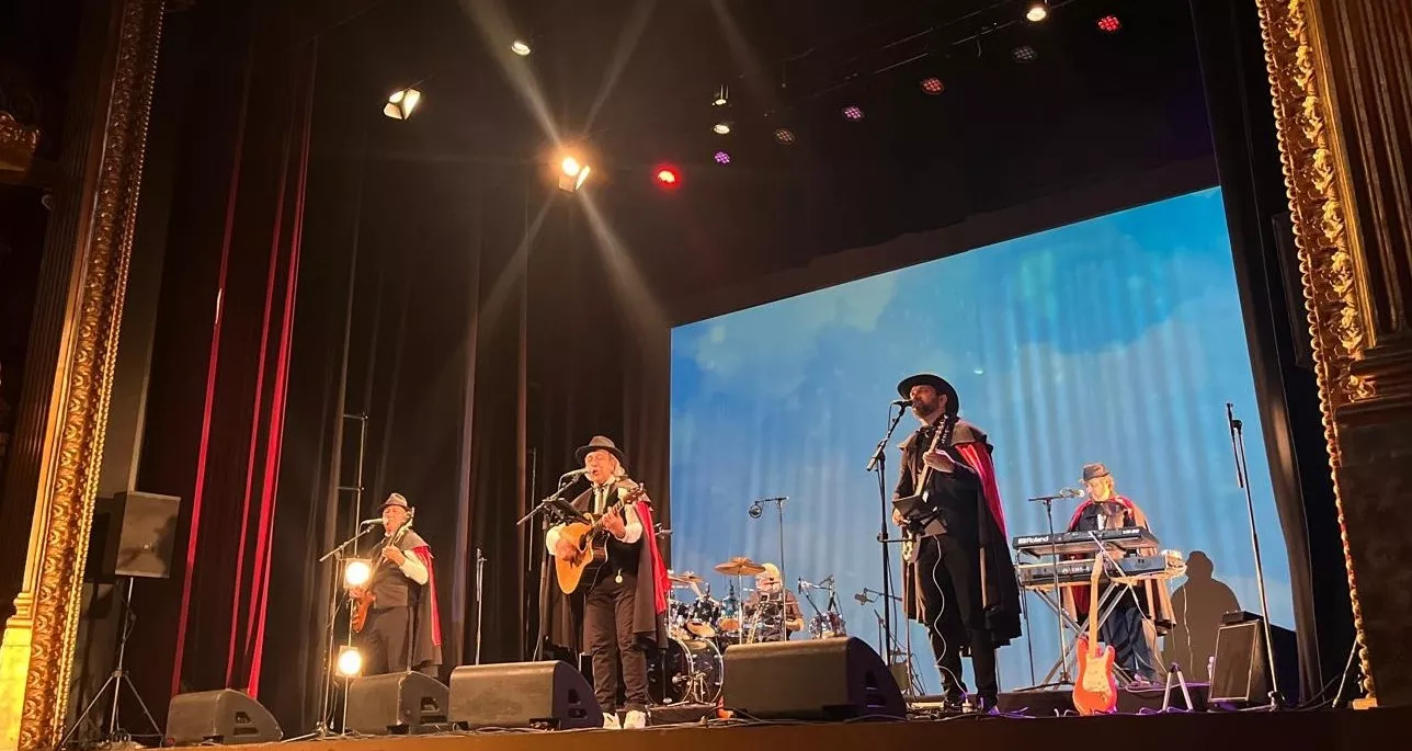 Concierto de Los Brincos en el Teatro Olimpia de Huesca. Foto Mercedes Manterola