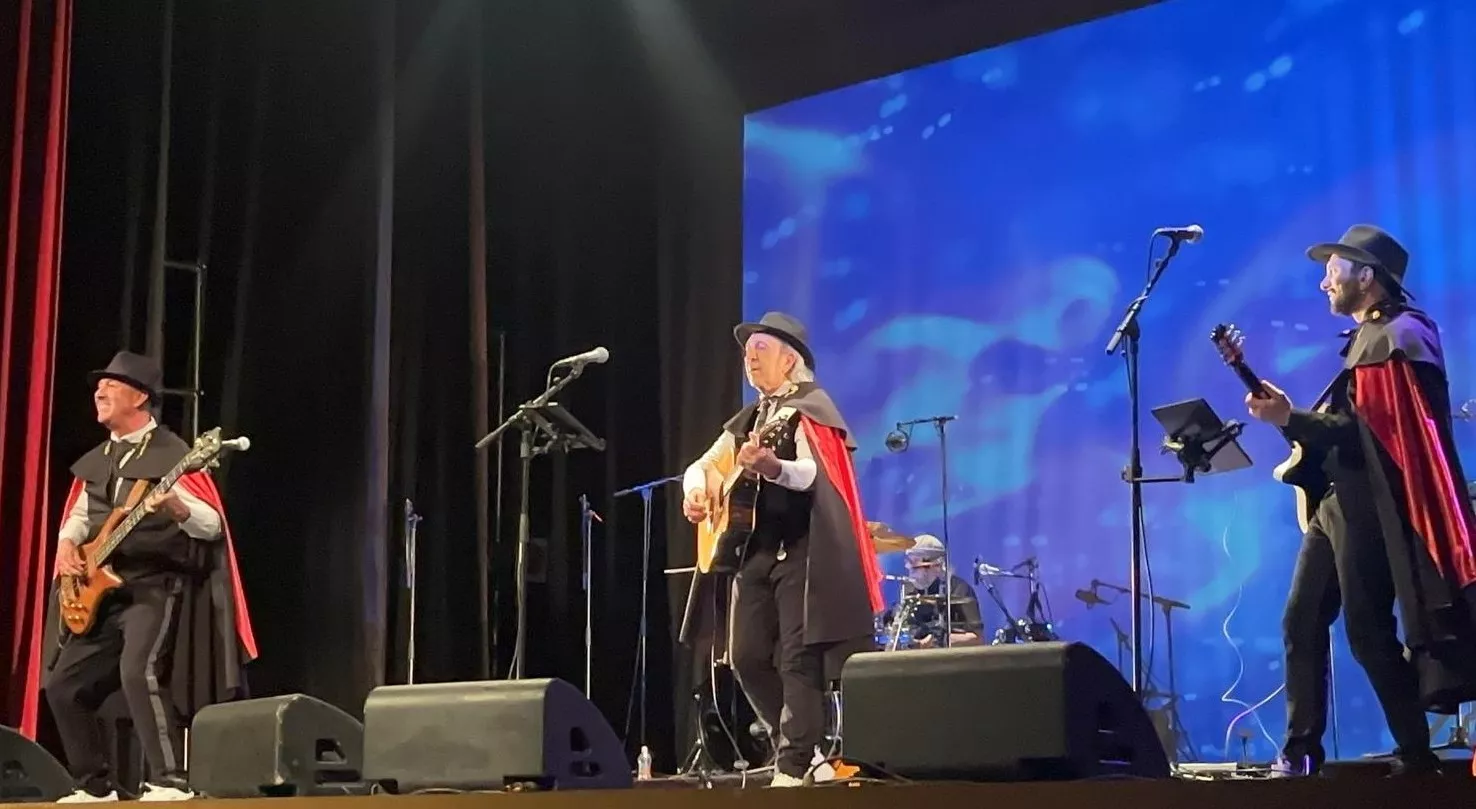 Concierto de Los Brincos en el Teatro Olimpia de Huesca. Foto Mercedes Manterola