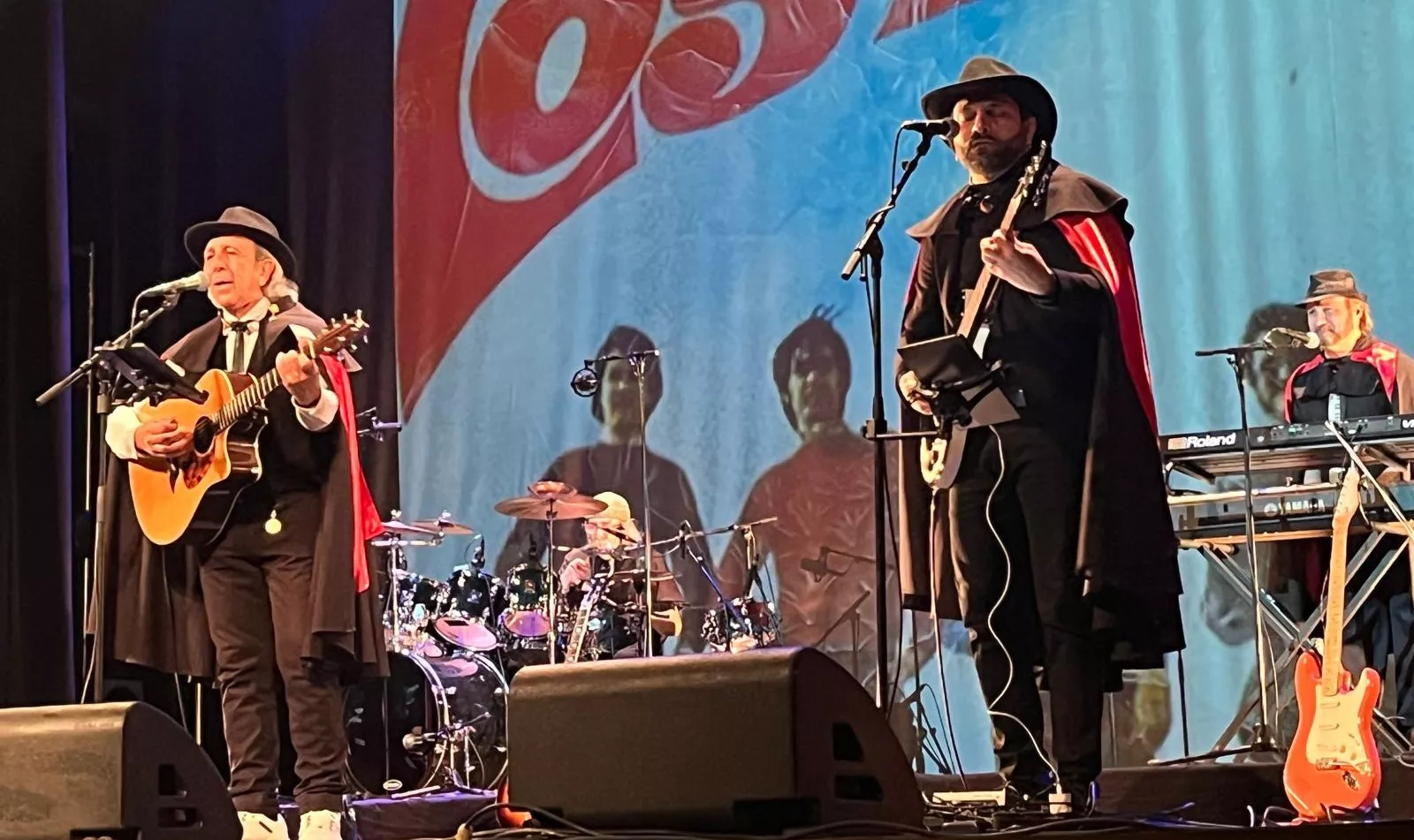 Concierto de Los Brincos en el Teatro Olimpia de Huesca. Foto Mercedes Manterola