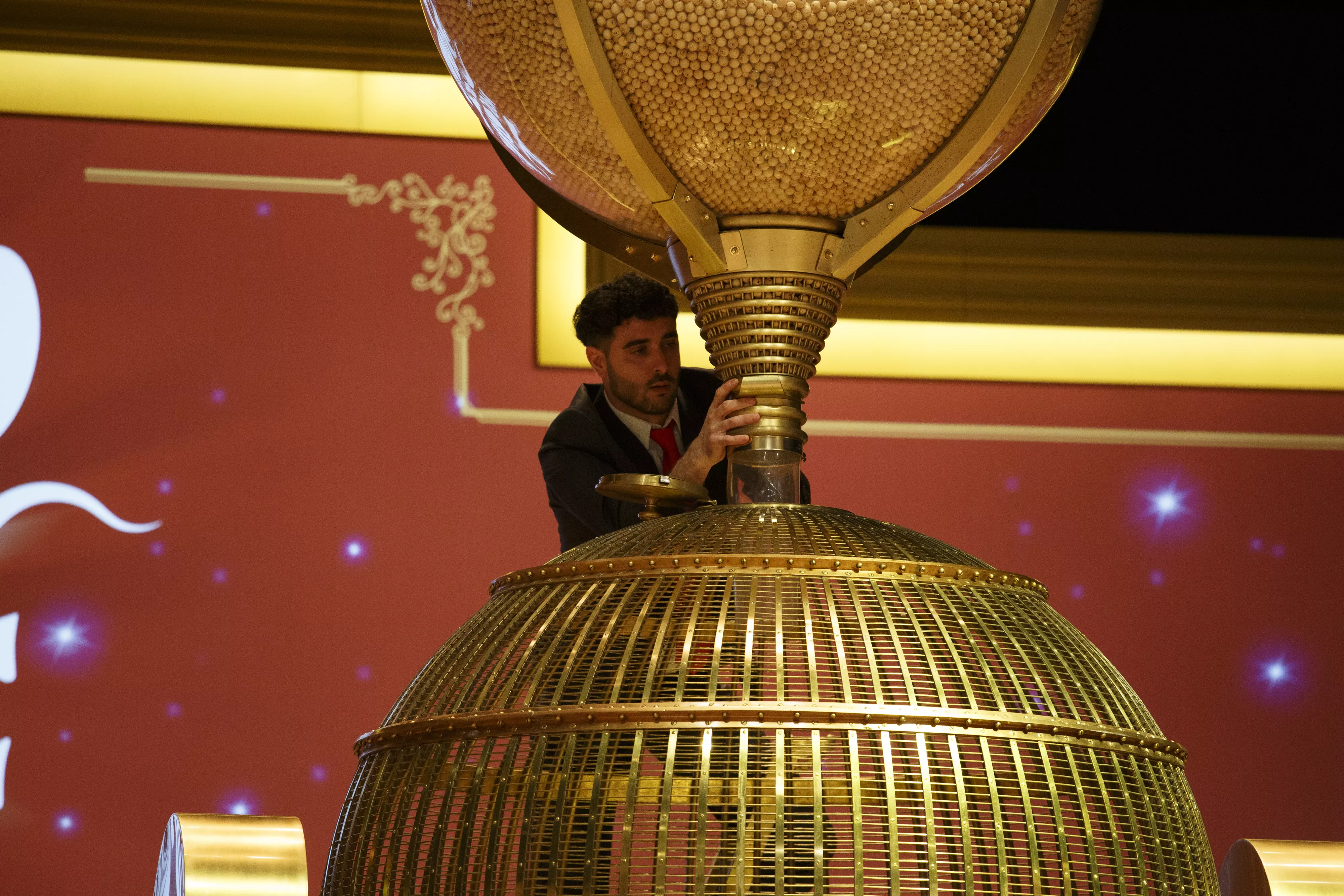 Huesca se vuelca con la Lotería de Navidad: casi 30 millones de euros en juego.