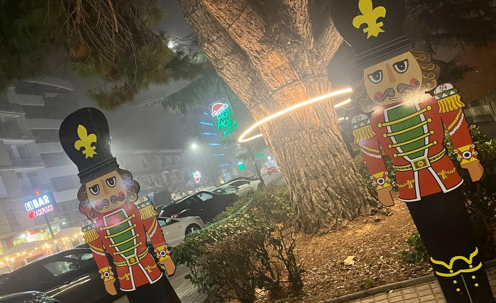 Monzón se ilumina esta Navidad. Foto Mercedes Manterola