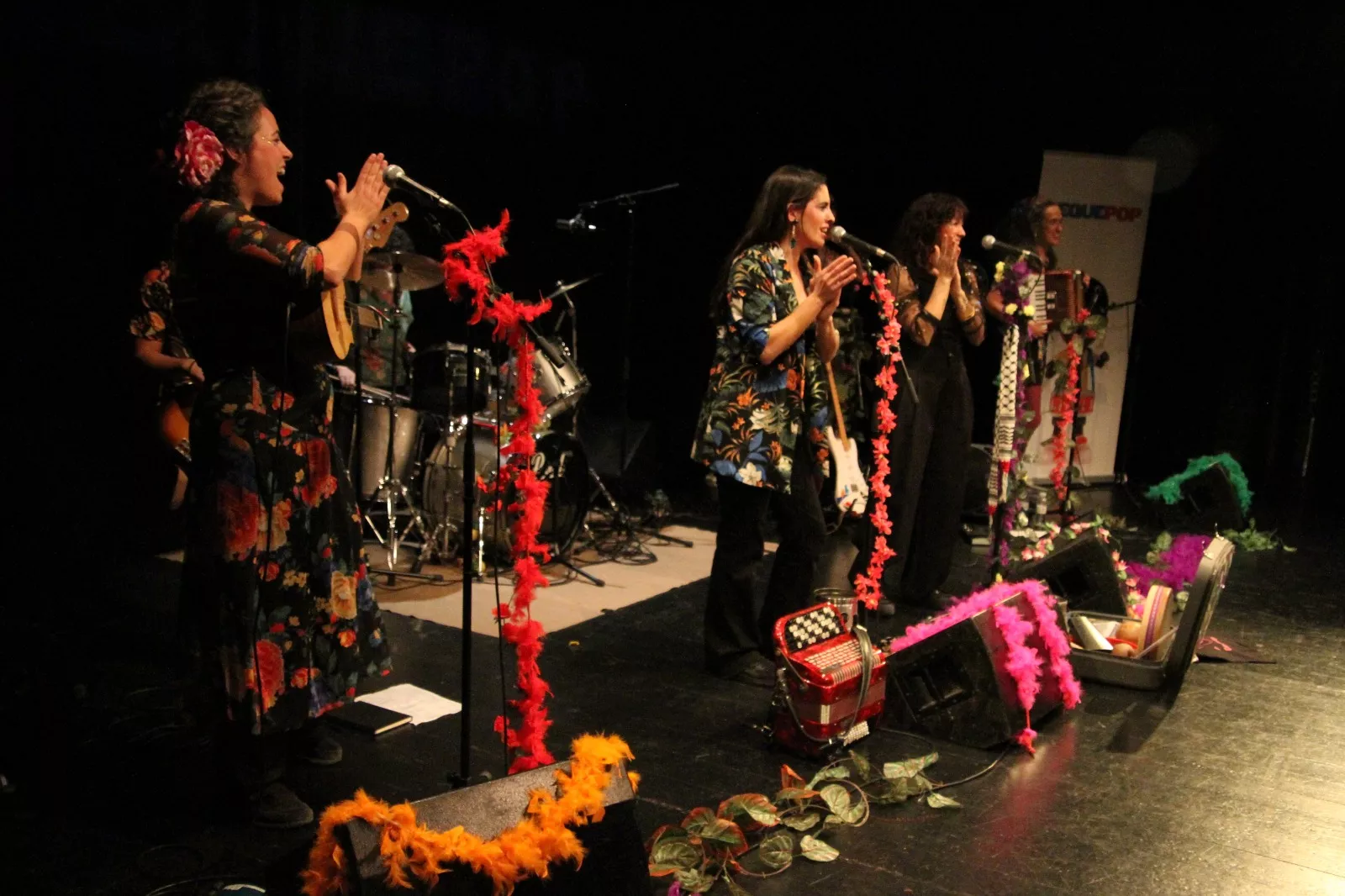 Cumbiazepán en el Pequepop 2025. Foto Carlos Neofato