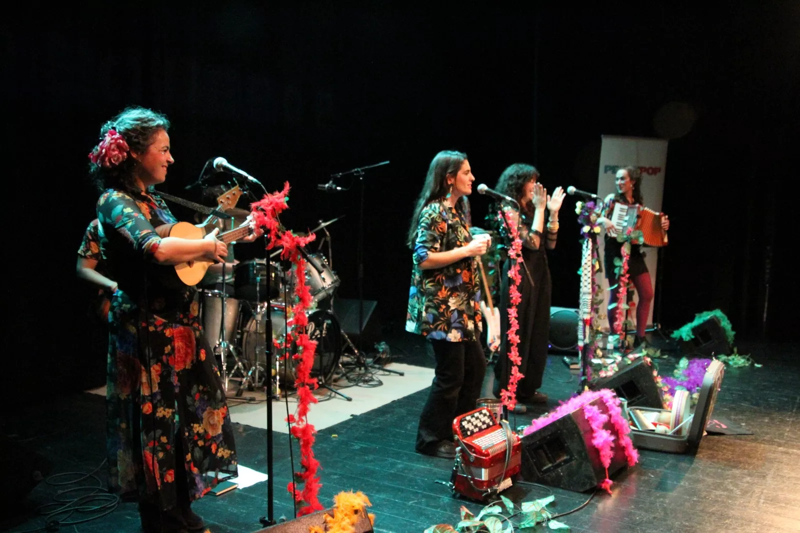 Cumbiazepán en el Pequepop 2025. Foto Carlos Neofato