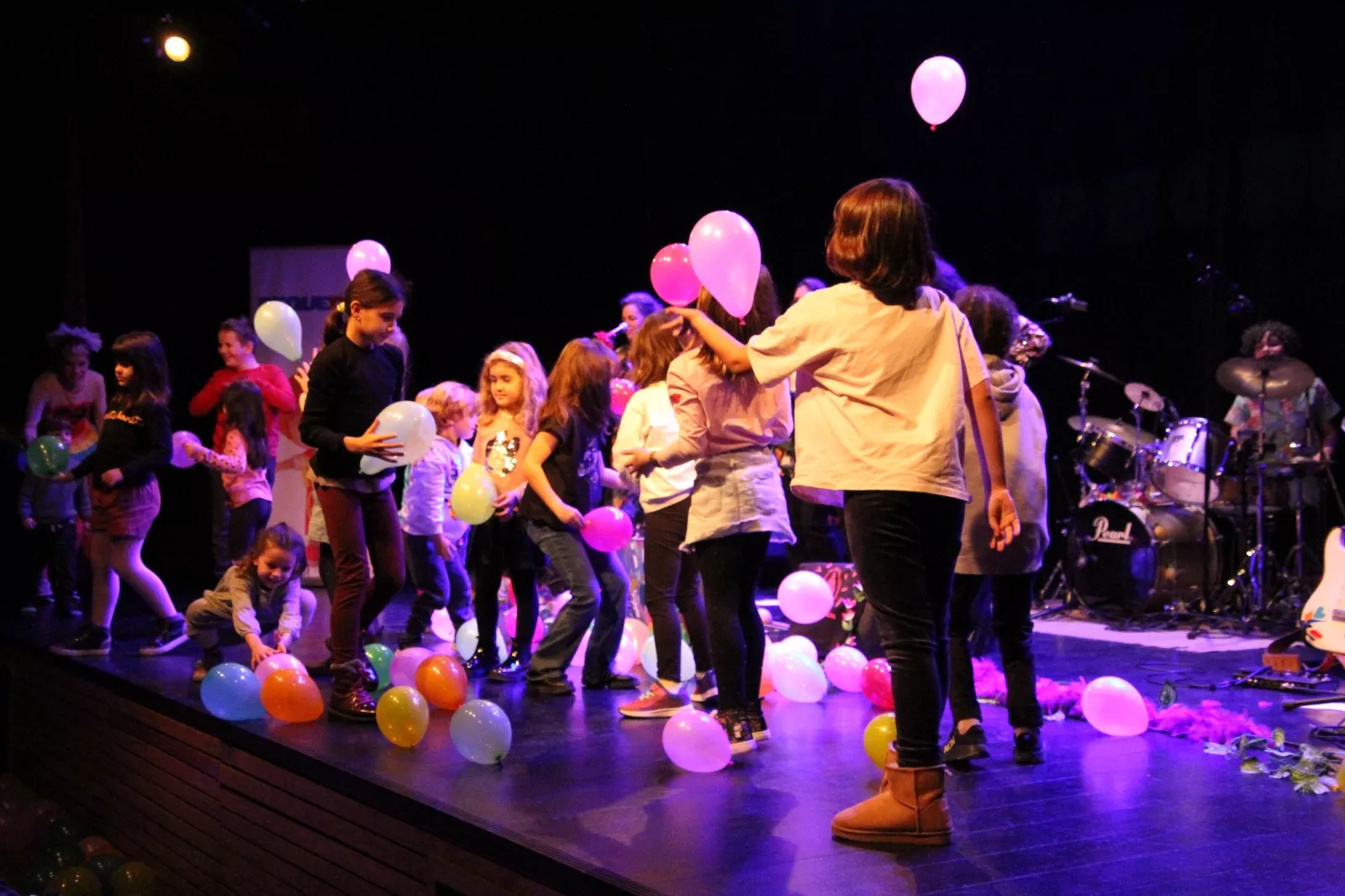 Cumbiazepán en el Pequepop 2025. Foto Carlos Neofato