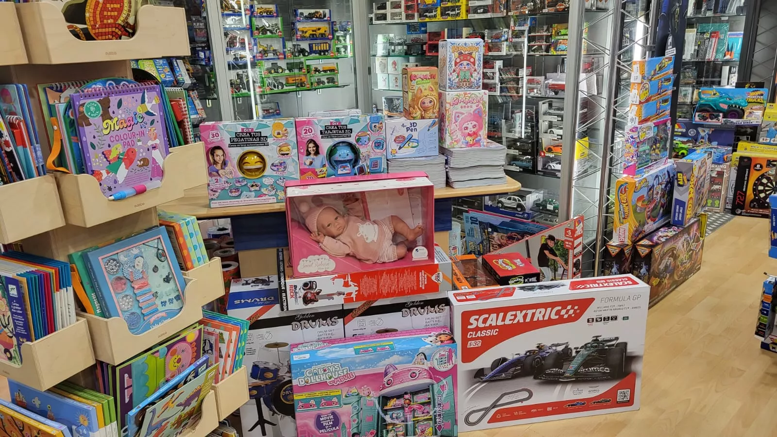 Juguetes en la tienda de Fernando Bernués