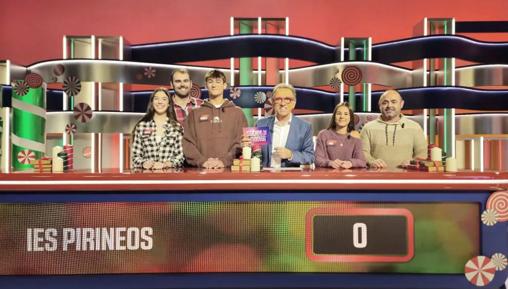 Los alumnos del IES Pirineos de Jaca en el programa Saber y Ganar.