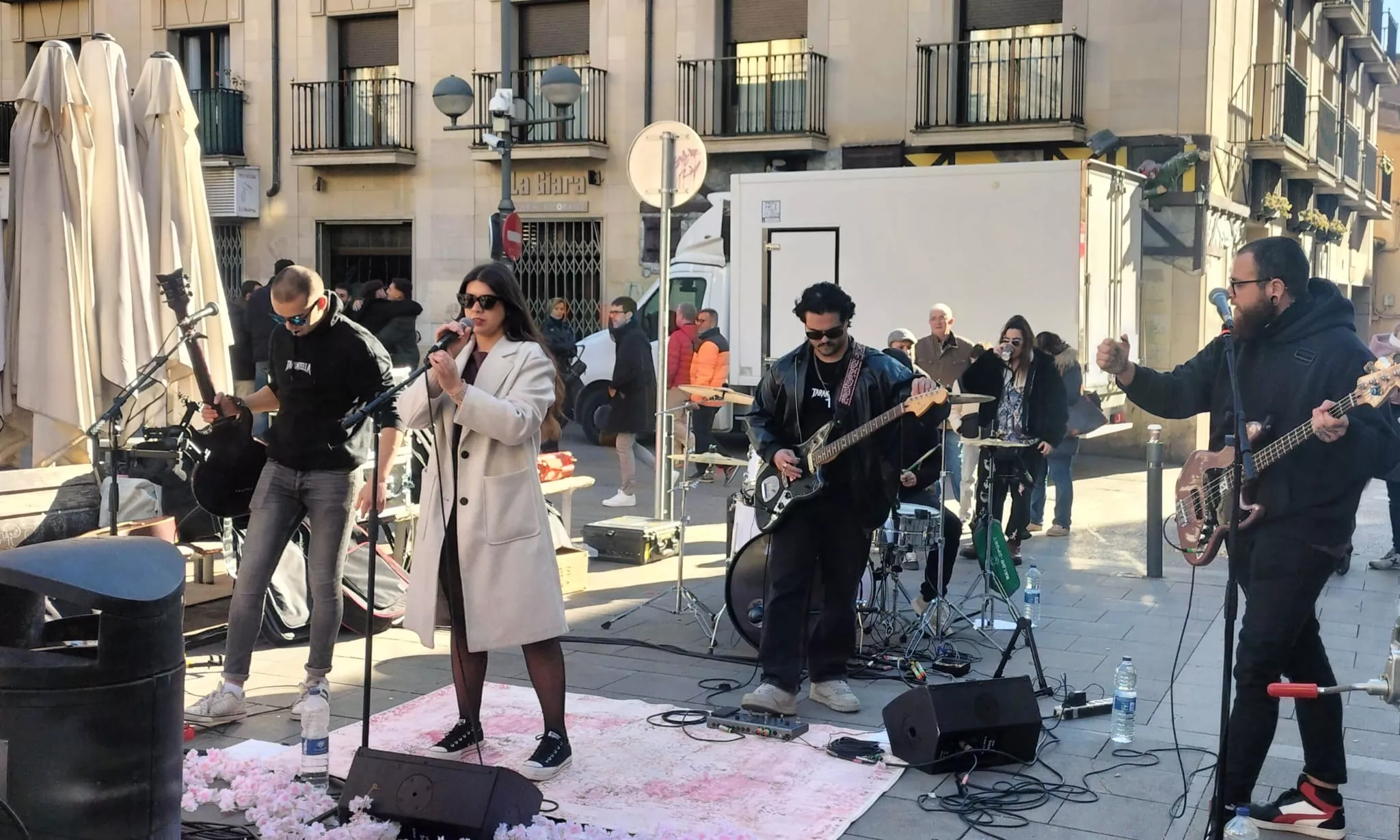  Vermú de Nochebuena en Huesca. Fotos María José Sampietro y Javier García Antón