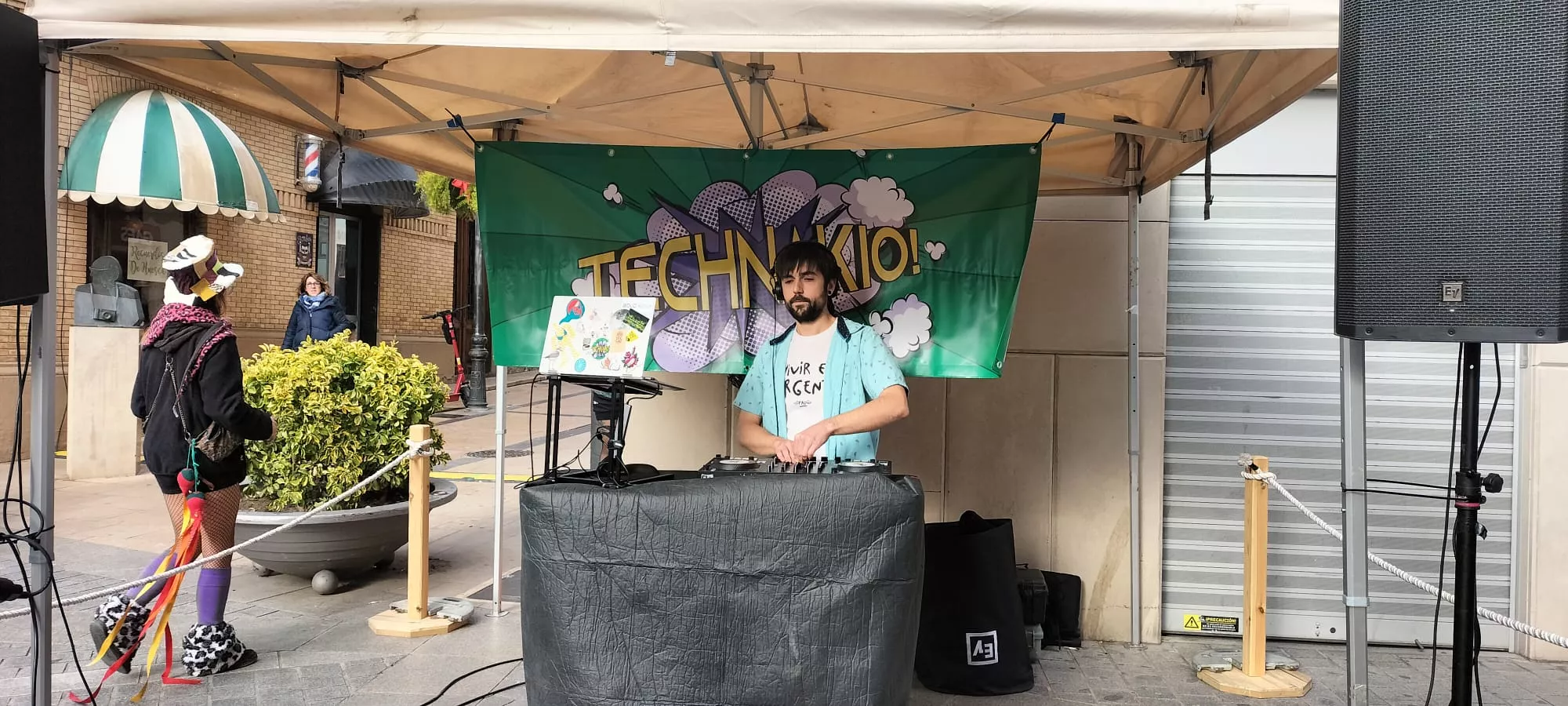  Vermú de Nochebuena en Huesca. Fotos María José Sampietro y Javier García Antón