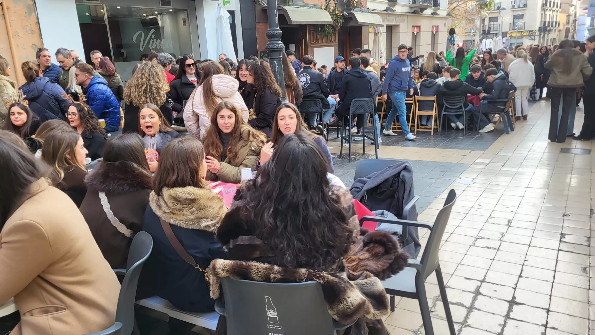  Vermú de Nochebuena en Huesca. Fotos María José Sampietro y Javier García Antón