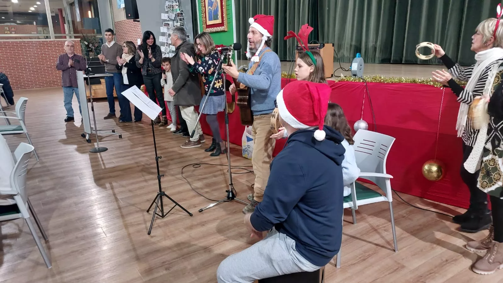 Cena de Nochebuena en Cruz Blanca con Javier Tebas y Lorena Orduna