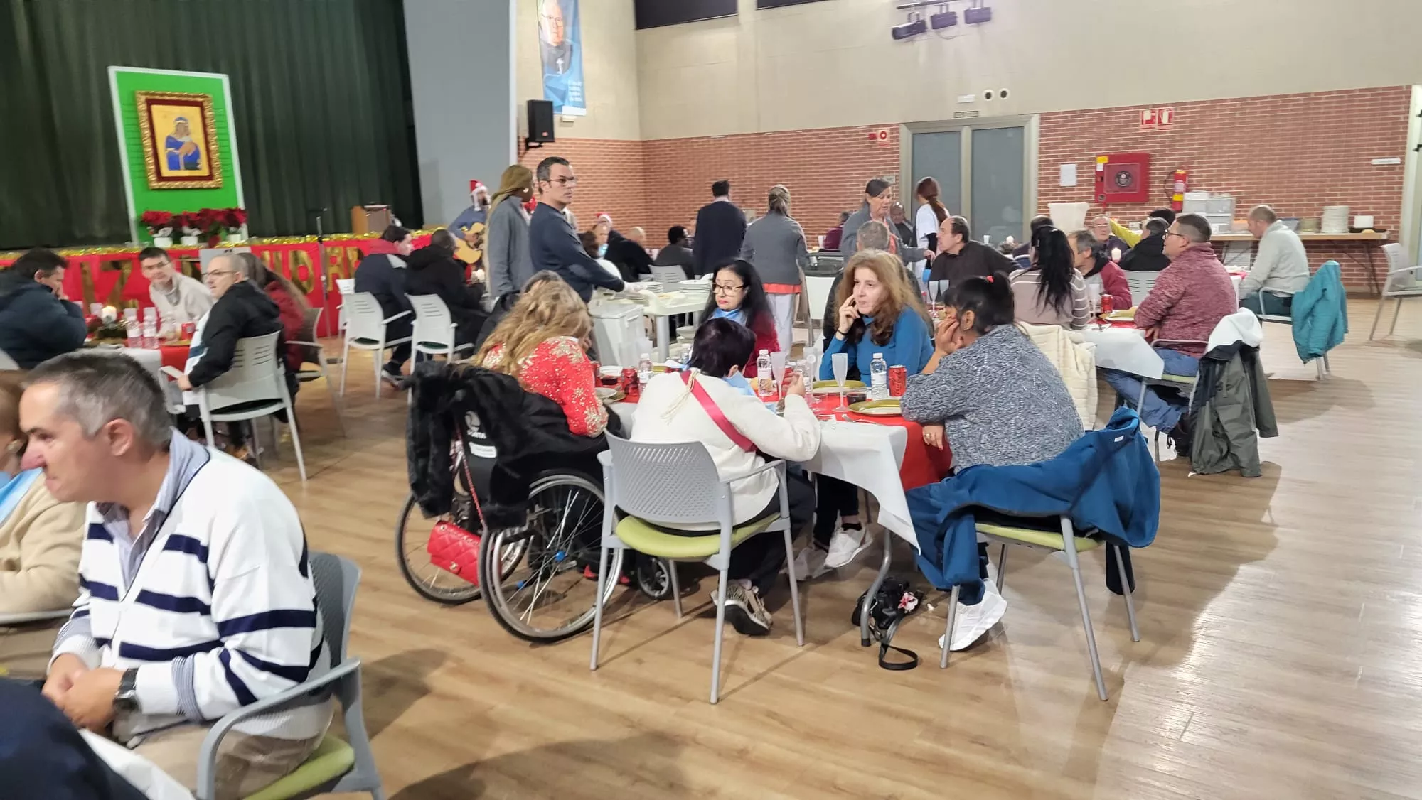 Cena de Nochebuena en Cruz Blanca con Javier Tebas y Lorena Orduna
