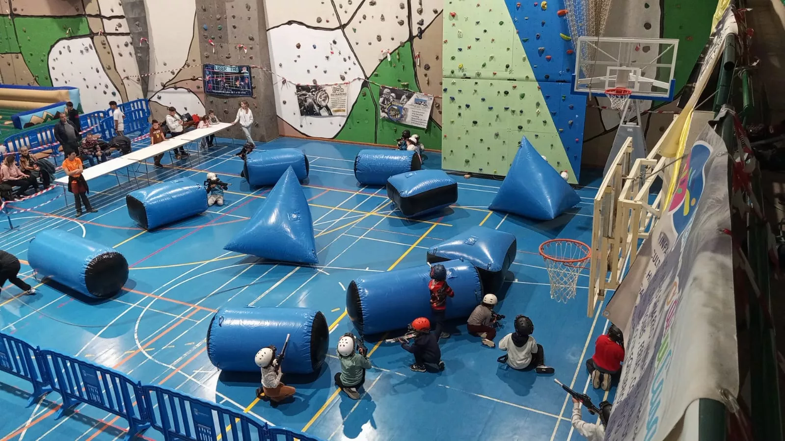 Primera jornada de Zagalandia en su 35 edición