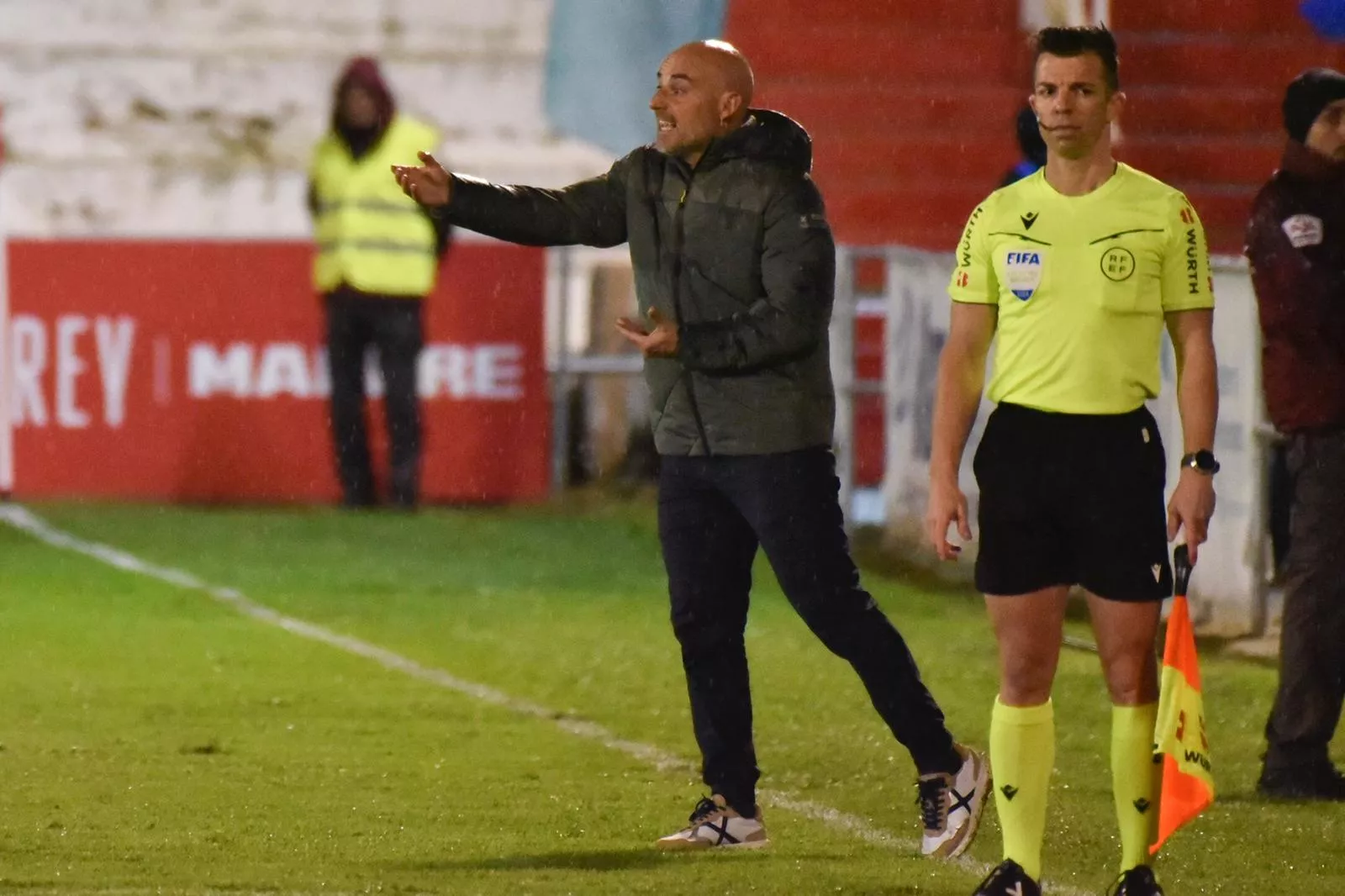 Dani Martínez, entrenador del Barbastro en la actualidad.