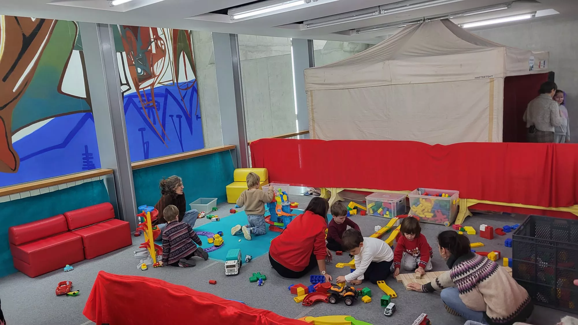 Primera jornada de Guirigay en Huesca