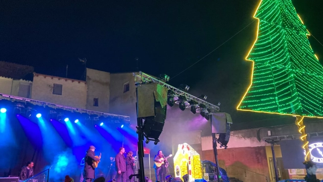 73613c7f d5eb 4138 9214 ce18f8ab0351