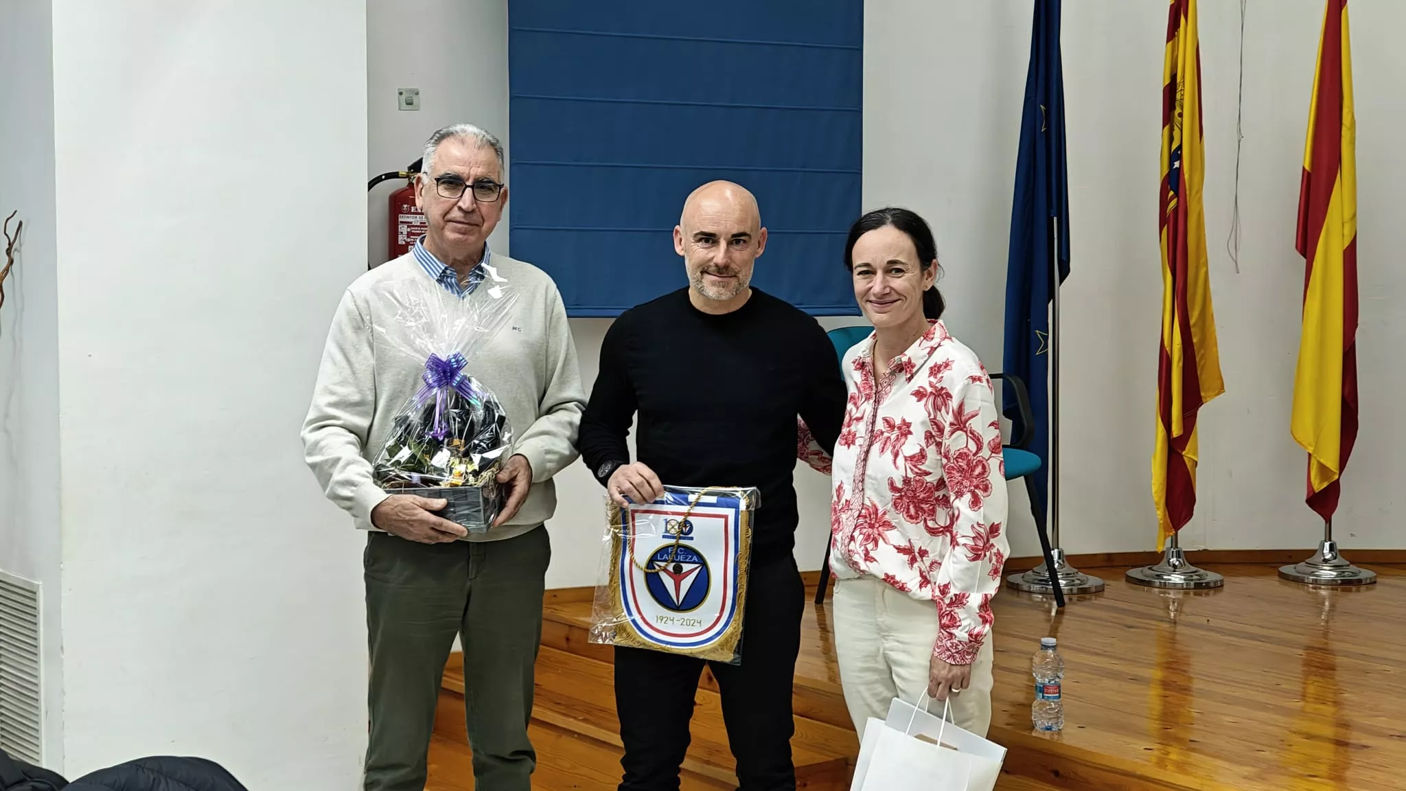 Dani Martínez, junto a Santiago Vilella y Noelia Vizcarra.