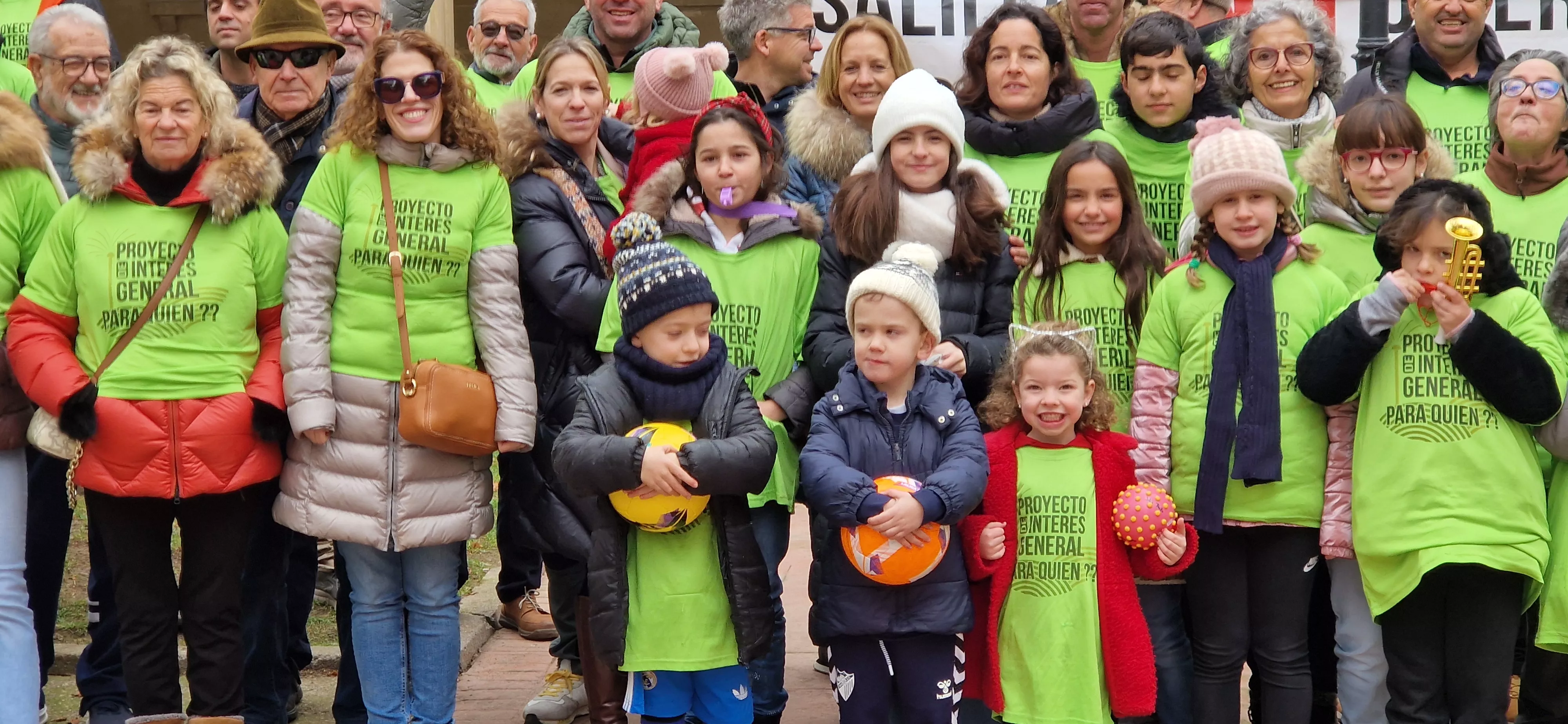 Concentración de Huerto y Salillas en Huesca. Foto Myriam Martínez