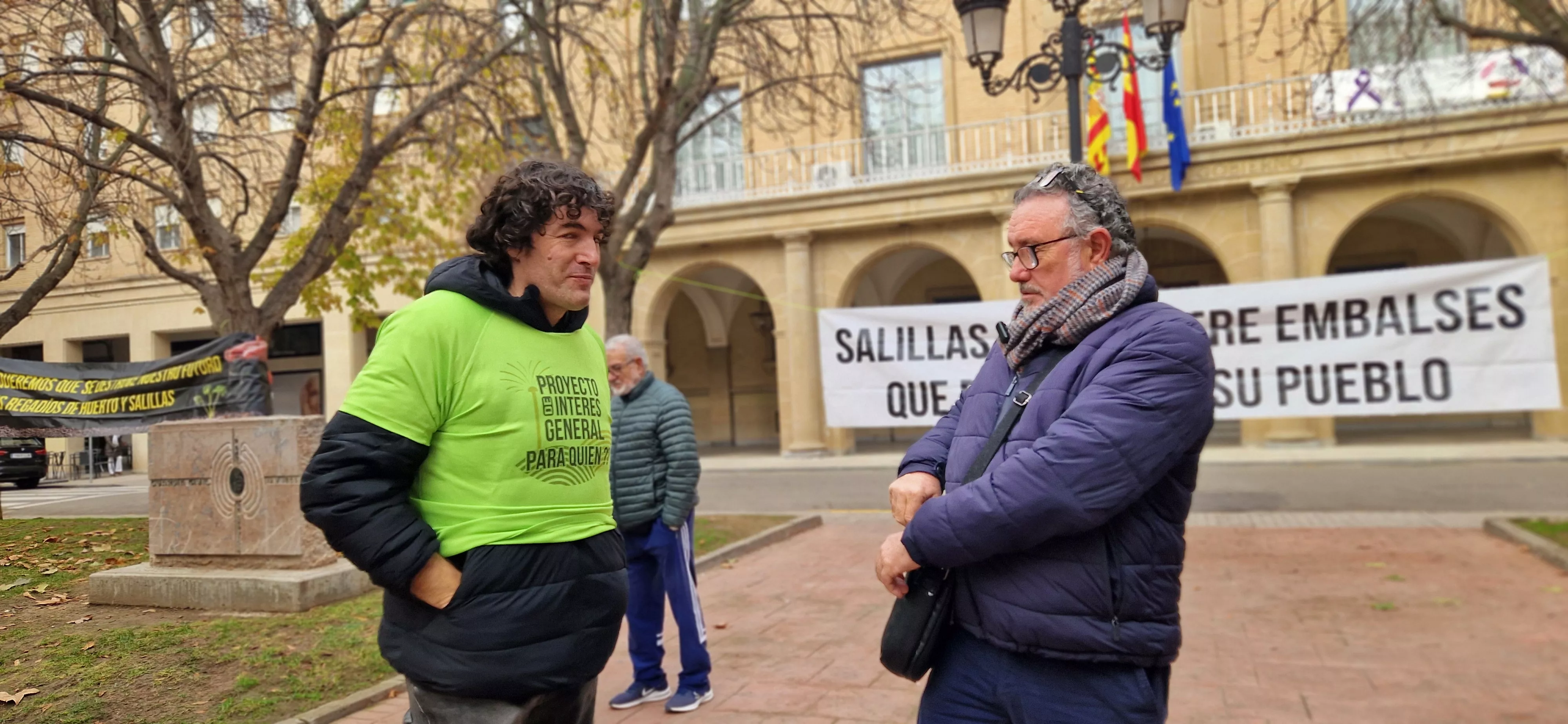 Concentración de Huerto y Salillas en Huesca. Foto Myriam Martínez