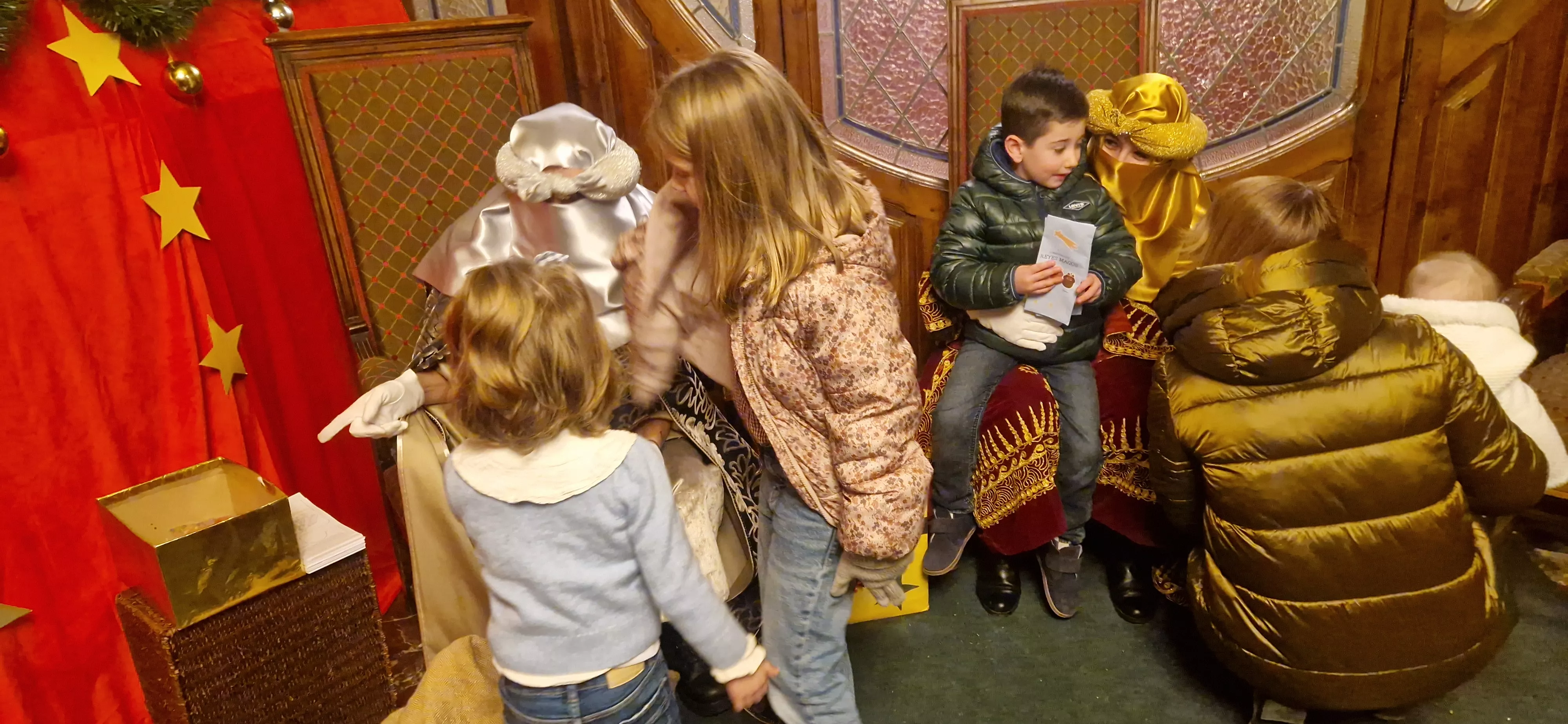 Rodillas reales de 2026. Foto Myriam Martínez