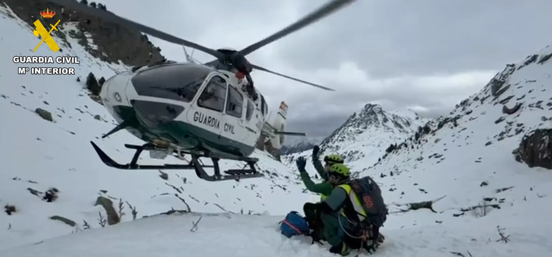 Un alud deja a cuatro personas parcialmente atrapadas pero sin daños en la ruta a los ibones de Anayet.